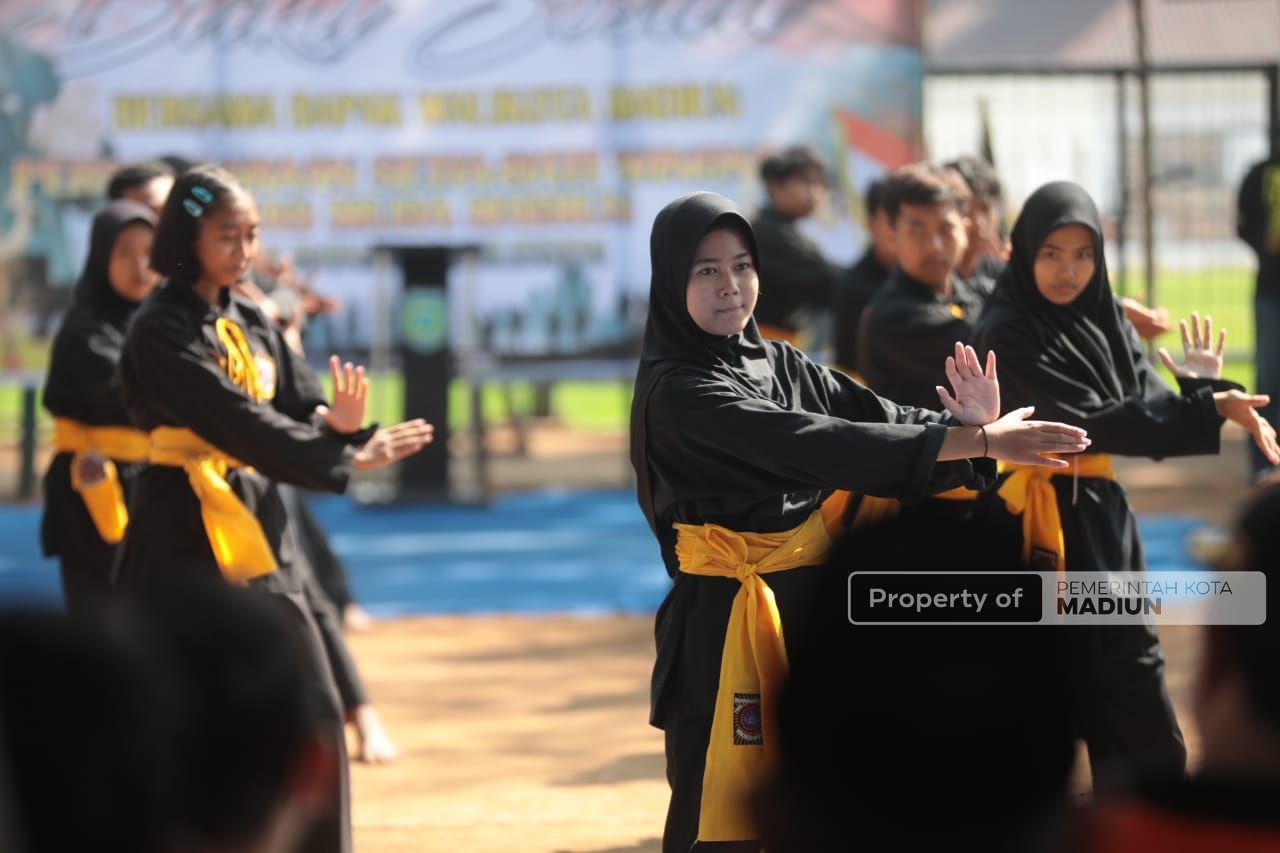 Foto 11 dari 14: PSHWTM Peringati HUT Kemerdekaan dengan Berbagi, Wali Kota Apresiasi