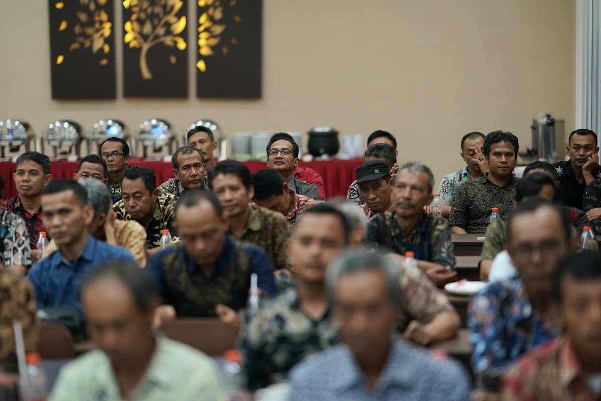 Foto 7 dari 9: Beri Pembinaan ke Pegawai Perumda Tirta Taman Sari, Wali Kota Harap Adanya Peningkatan Kualitas