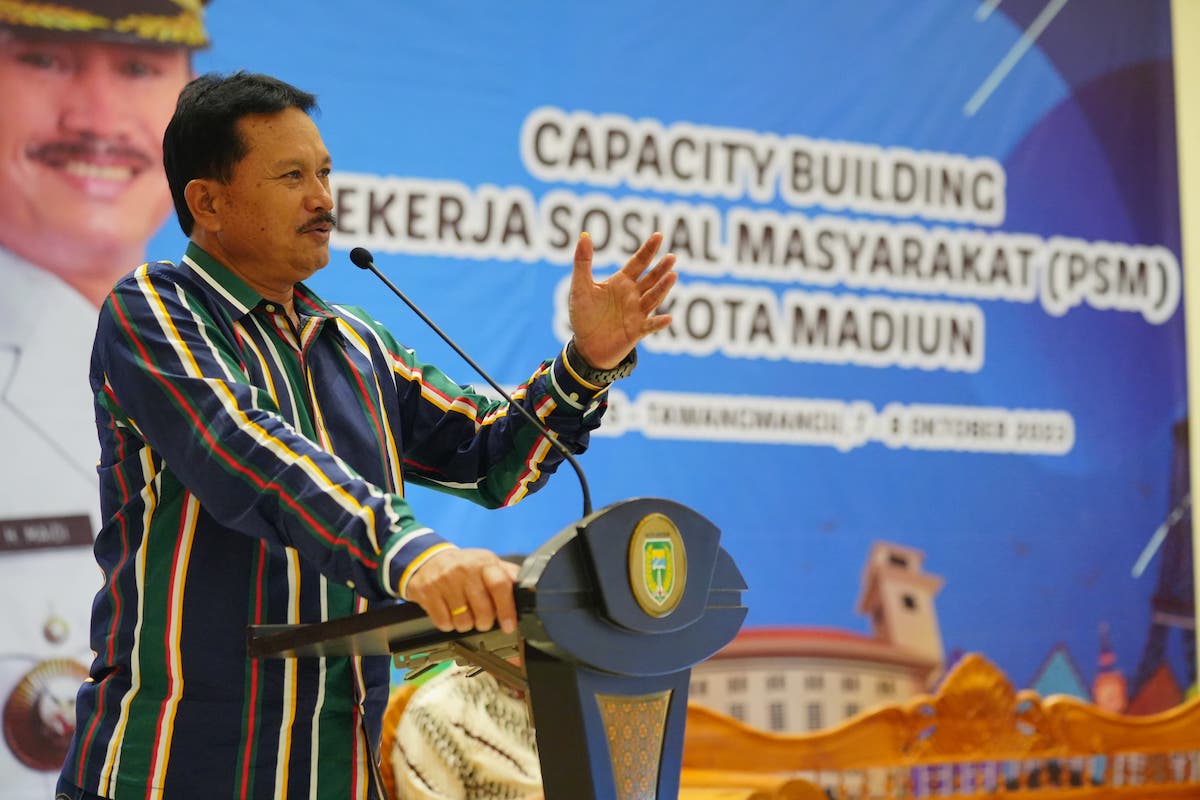 Foto 7 dari 8: Hadiri Capacity Building Di Tawangmangu, Wali Kota Beri Pembinaan Bagi PSM Kota Madiun