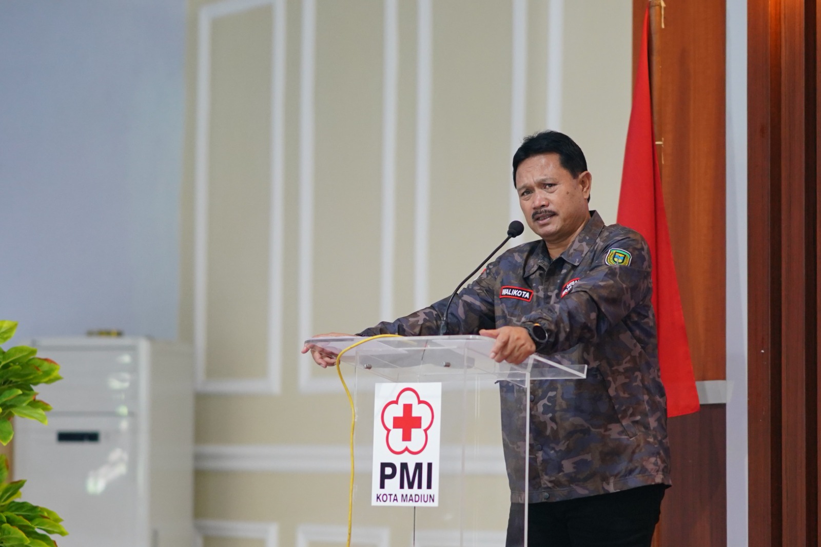 Foto 2 dari 10: Hadiri Musyawarah Kerja PMI, Wali Kota Pesan Kerja Ikhlas, Cerdas, dan Tuntas