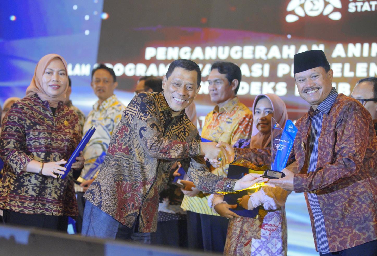 Dukung Program Penguatan Data Statistik, Kota Madiun Raih Anugerah Anindhita Wistara Data 2023