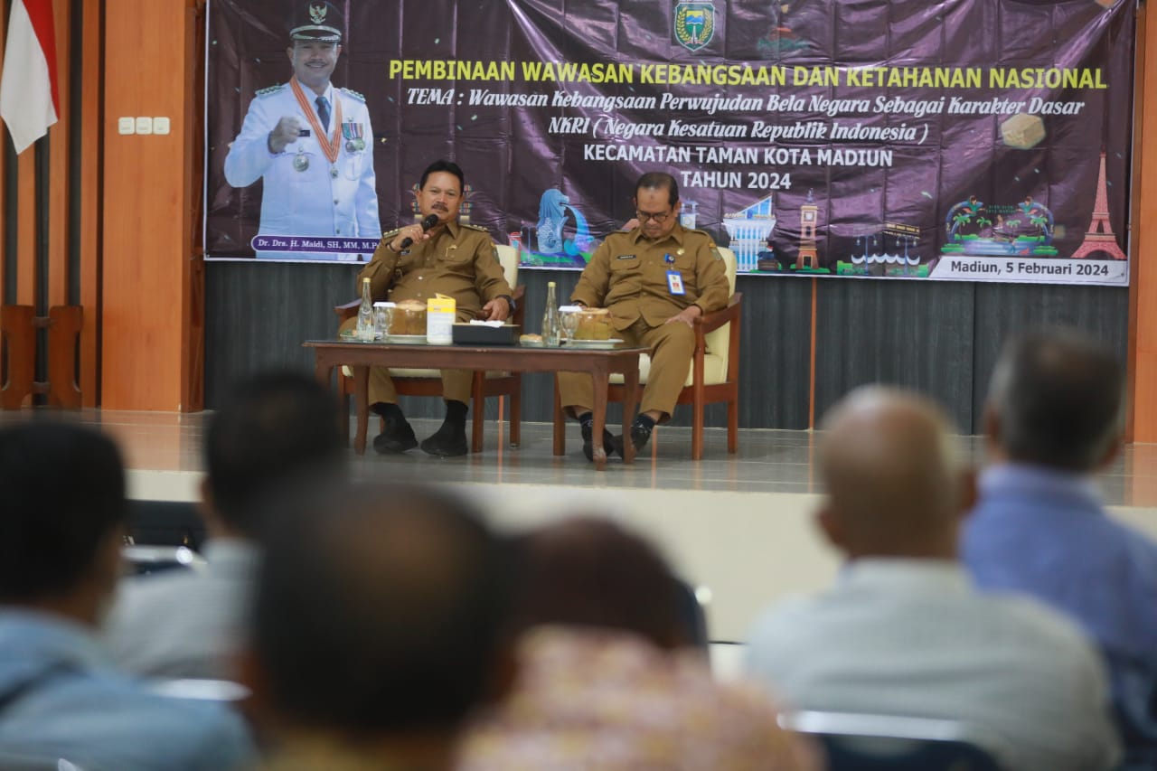 Foto 2 dari 10: Sosialisasi Wawasan Kebangsaan Kepada Satlinmas, Wali Kota: Pedomannya Pancasila, Agama, dan Norma
