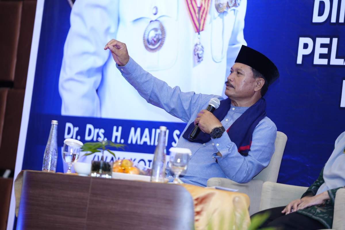 Foto 5 dari 8: Gelar Pembinaan Pegawai DPMPTSP, Wali Kota Pesan Jaga Etos Kerja