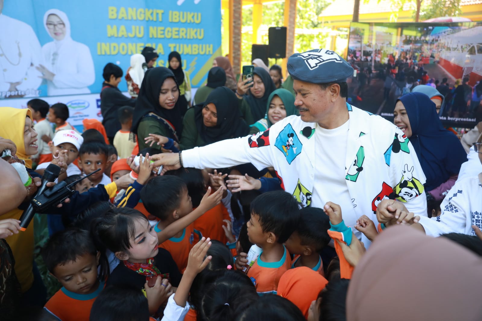 Hadiri Pameran Hasil Karya TK Pembina, Wali Kota Pesan Kepada Orangtua Agar Optimal Dukung Perkembangan Anak