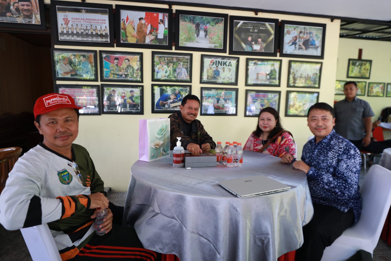 Foto 8 dari 9: Gelar Dua Audiensi, Wali Kota Bahas Investasi Untuk Kota Pendekar