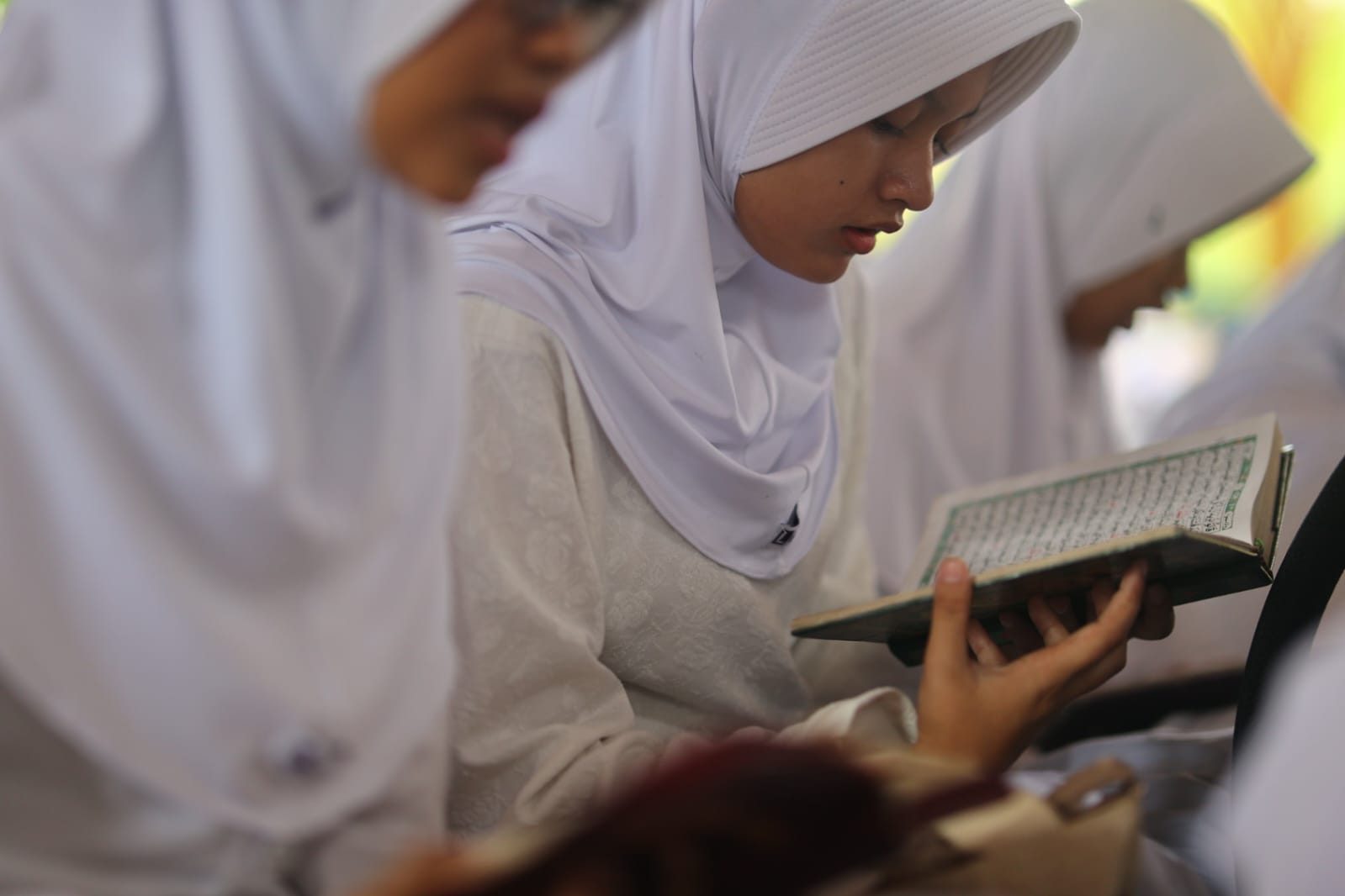Foto 4 dari 8: Seribu Kali Khatam Alquran Selama Ramadan