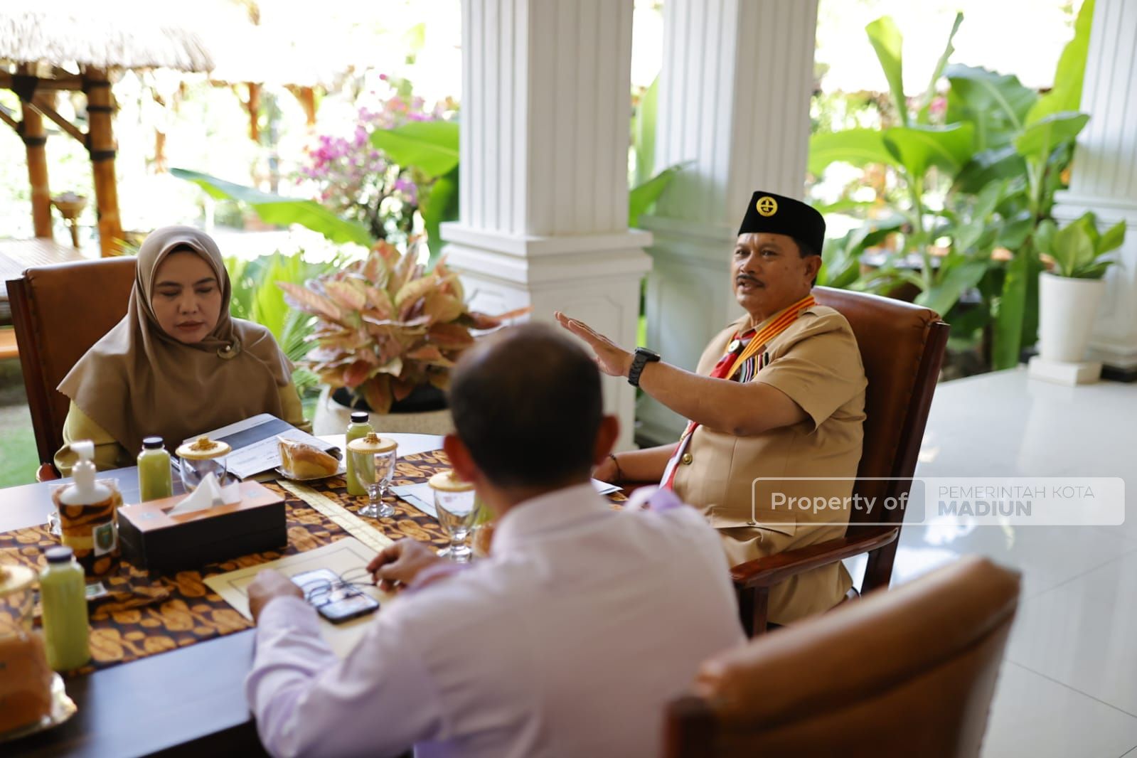 Foto 10 dari 10: Gelar Koordinasi Bersama KPU, Wali Kota Harap Pemilu Aman dan Damai