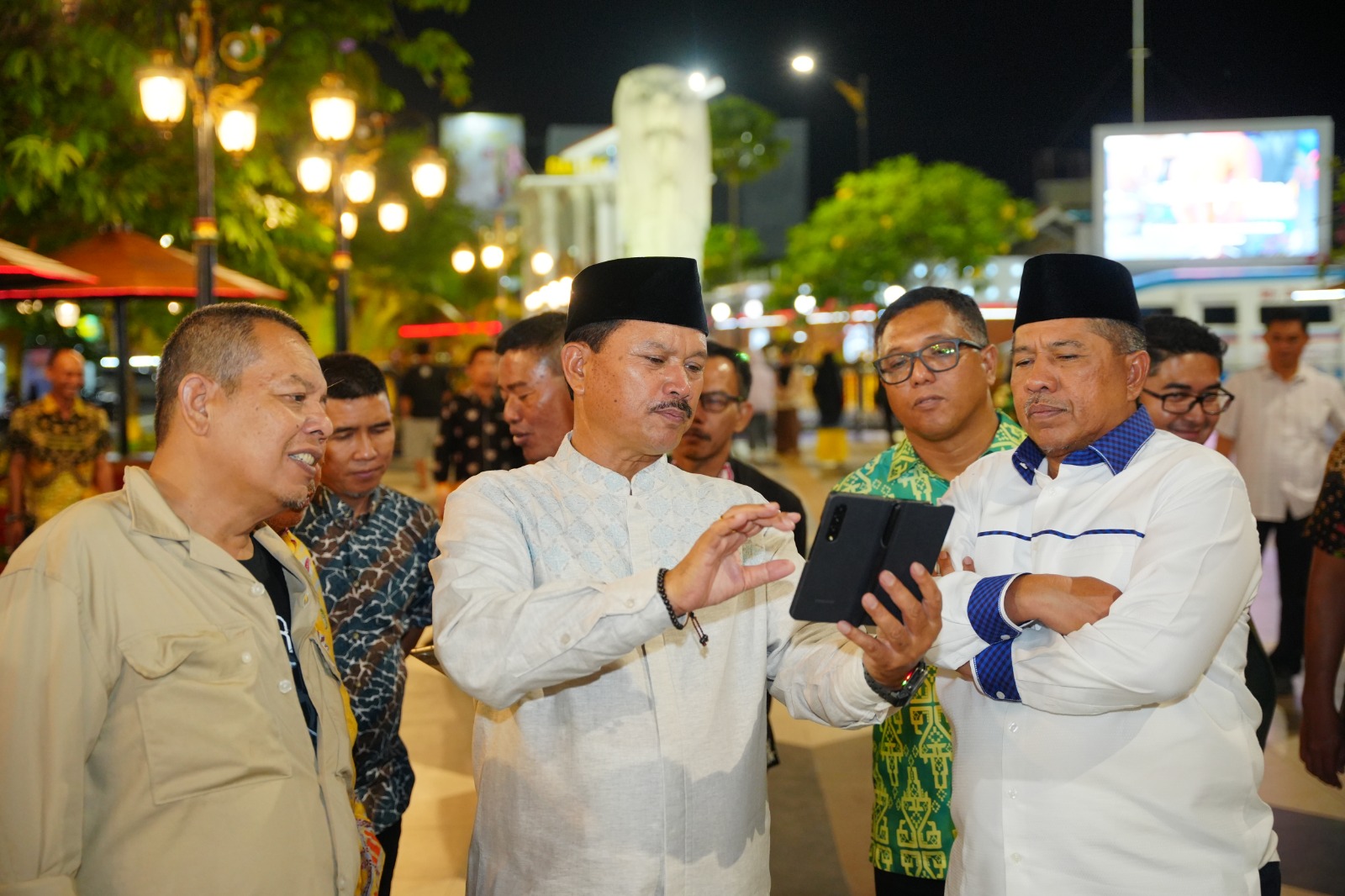Kunjungi Kota Madiun, Bupati Siak Kagum Akan Gemerlap Kota Pendekar