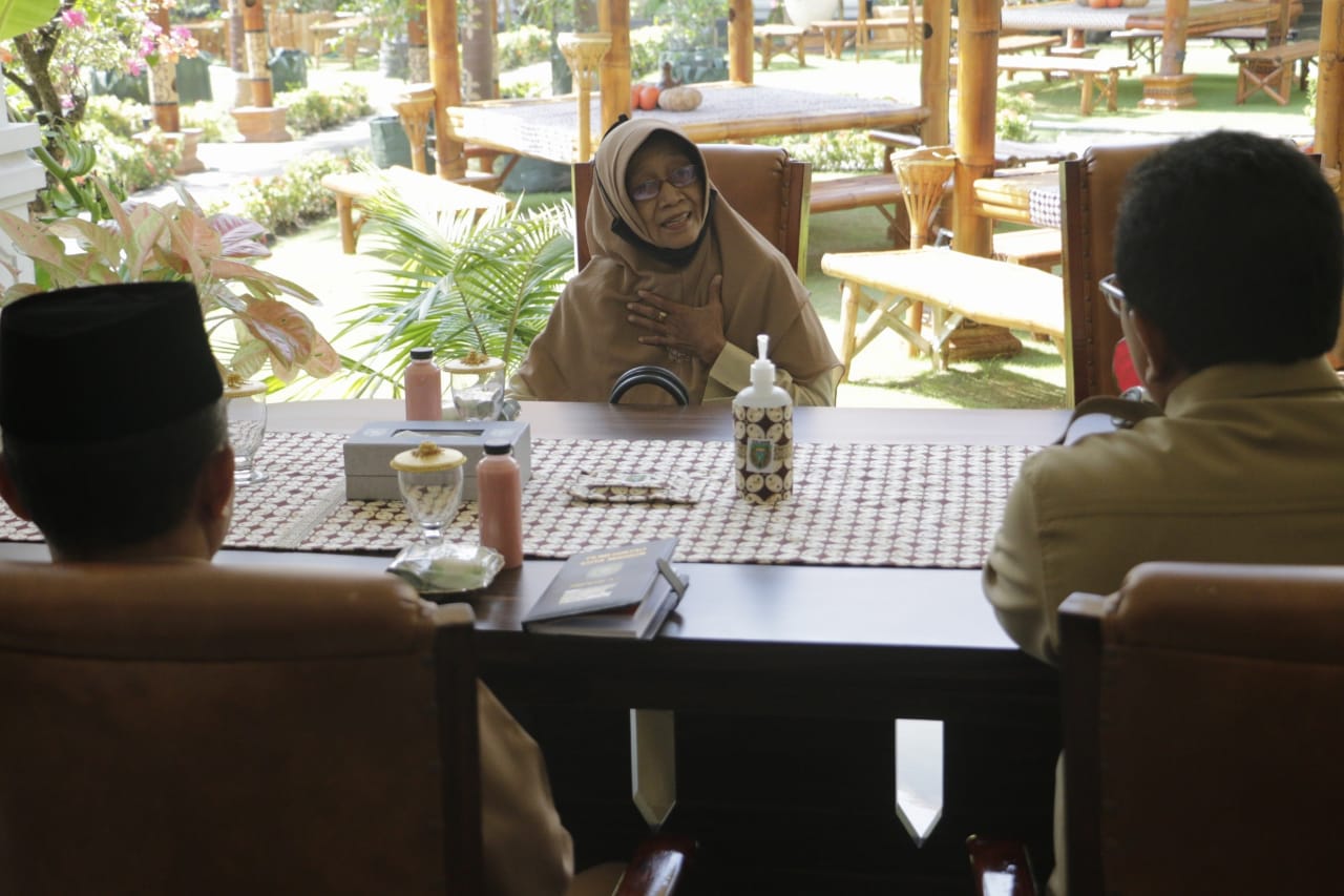 Foto 5 dari 6: Bertemu UMKM Pendekar, Wali Kota: Masyarakat Jangan Hanya Jadi Penonton
