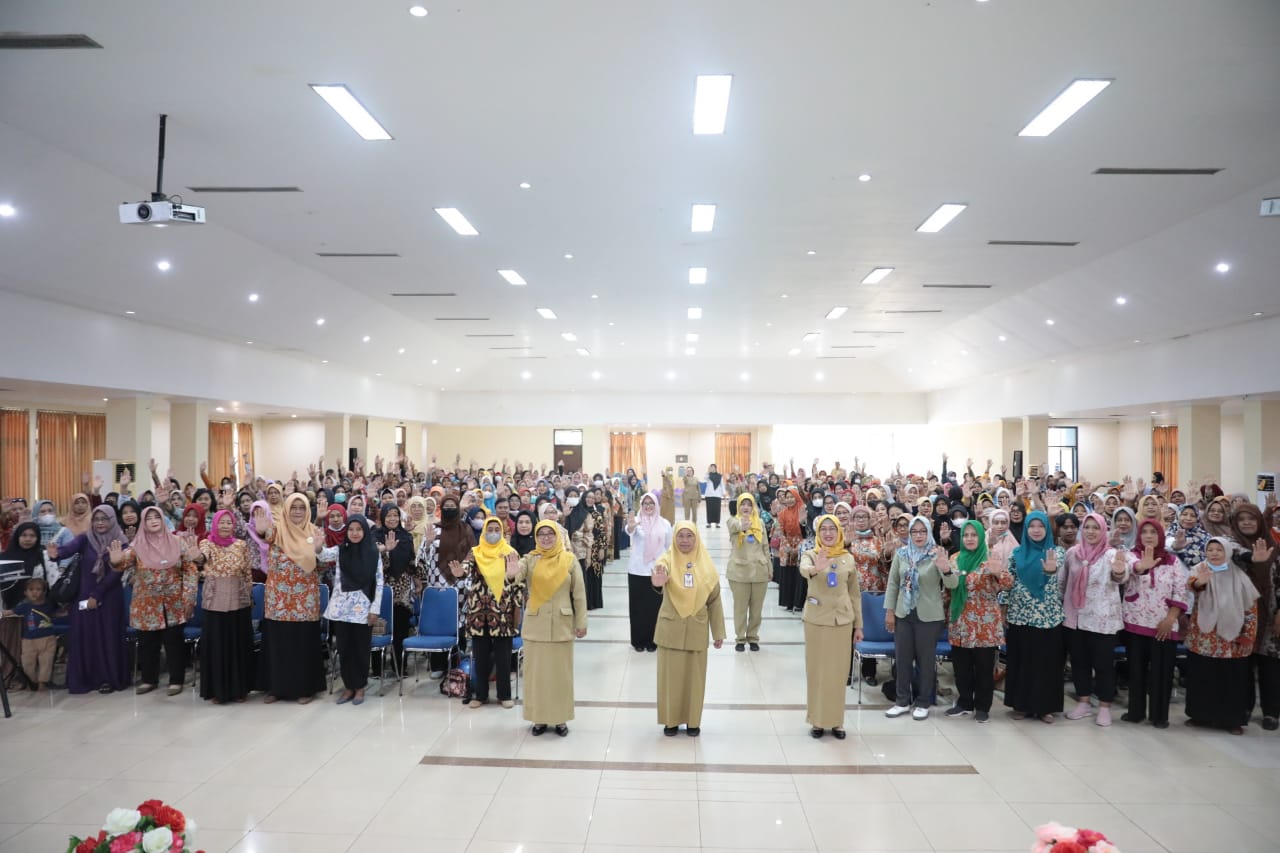 Foto 7 dari 7: Maksimalkan Pemantauan Tumbuh Kembang Balita, Dinkes Beri Pembinaan Kader Kesehatan se Kota