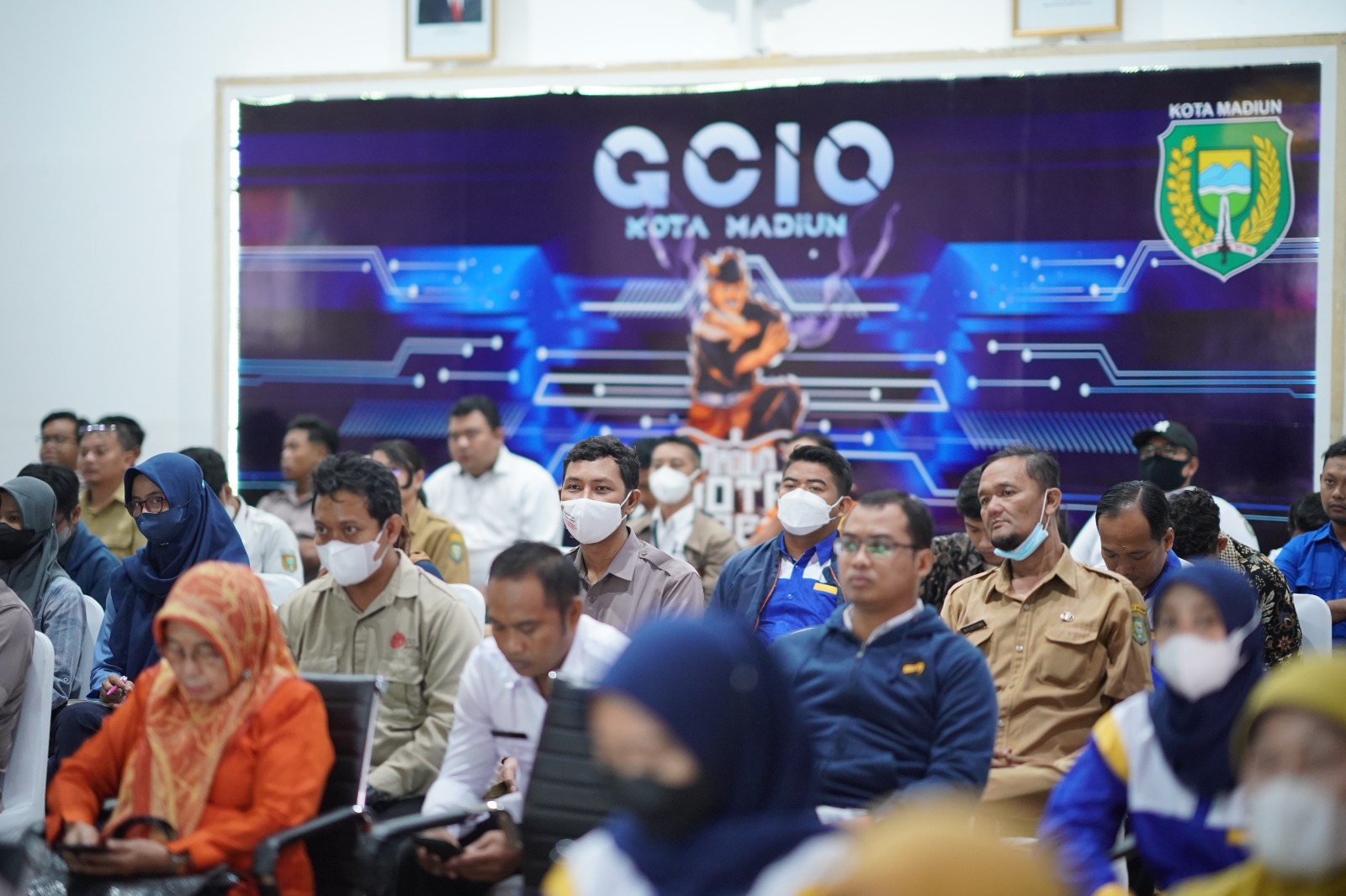 Foto 8 dari 10: Bekali Kemampuan Membuat Infografis, Diskominfo Kota Madiun Beri Pelatihan Pada KIM dan PPID