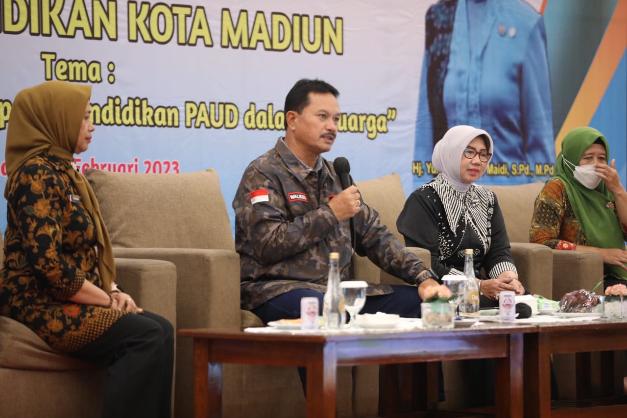 Foto 1 dari 9: Optimalkan Pendidikan Keluarga, Pemkot Sosialisasikan Sekolah Orang Tua Hebat