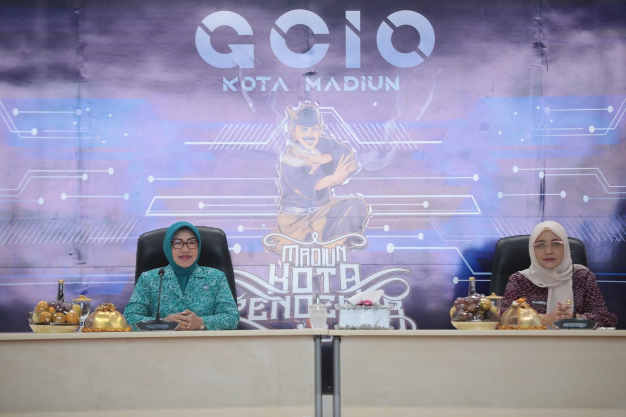 Foto utama berita: Go Digitalisasi, PKK Kota Madiun Mulai Terapkan Aplikasi SIM PKK