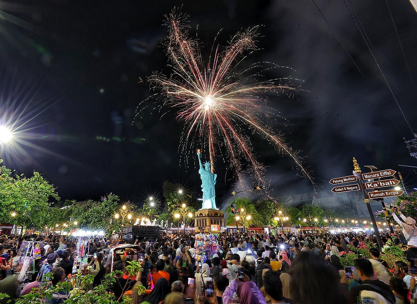 Terima Kasih 2023, Selamat Datang 2024