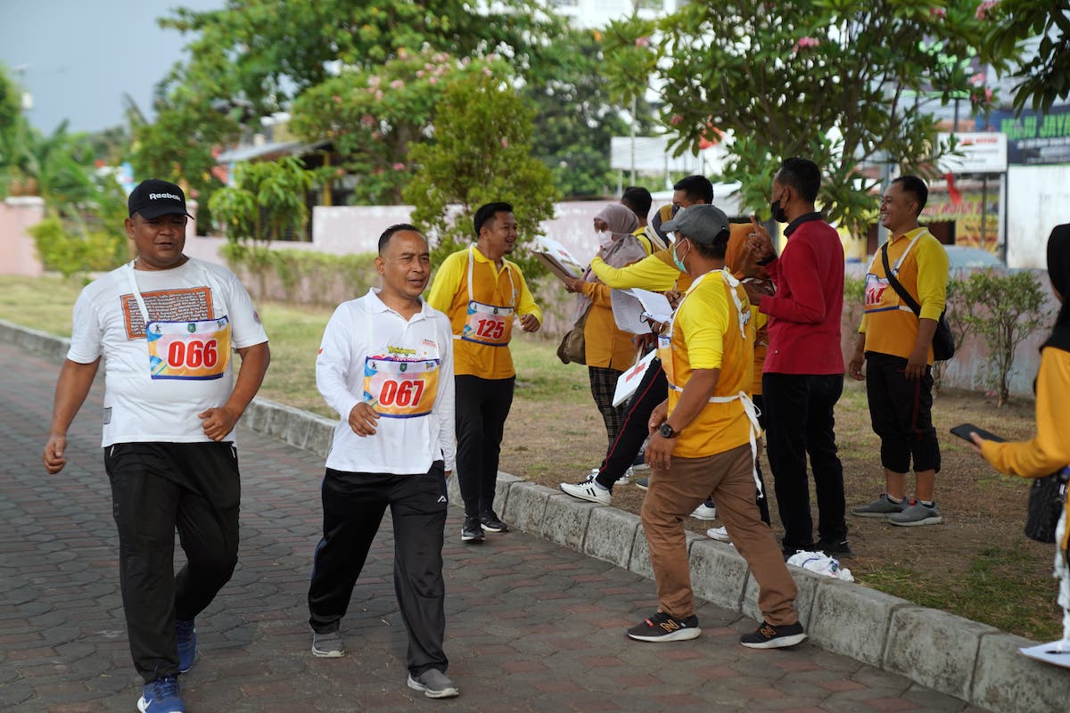 Foto 4 dari 9: Gelar Tes Kebugaran, Wali Kota Ingatkan ASN Jaga Kesehatan untuk Peningkatan Layanan