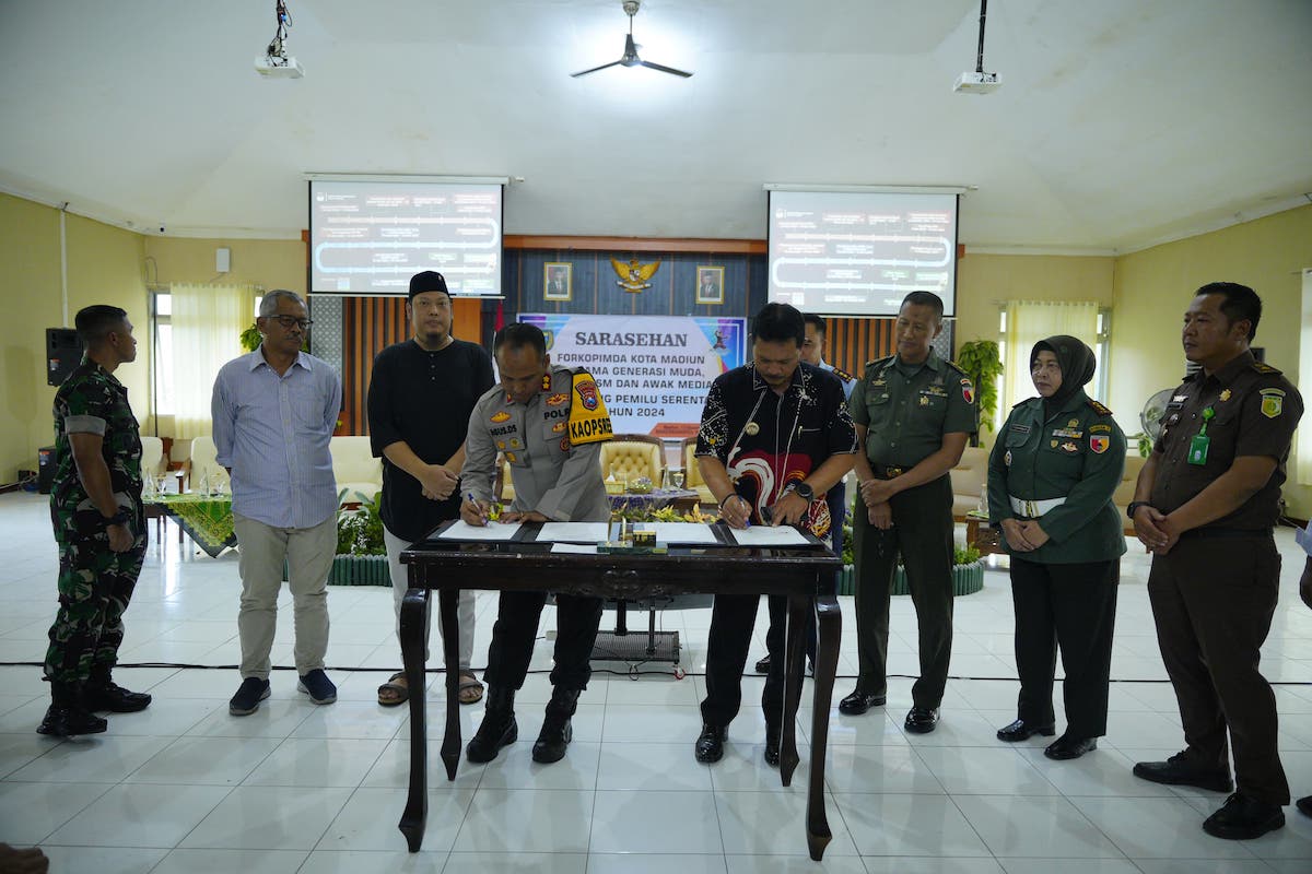 Foto 1 dari 8: Tingkatkan Partisipasi Pemilih Pemula, Pemkot Gelar Sarasehan Forkopimda Bersama Generasi Muda