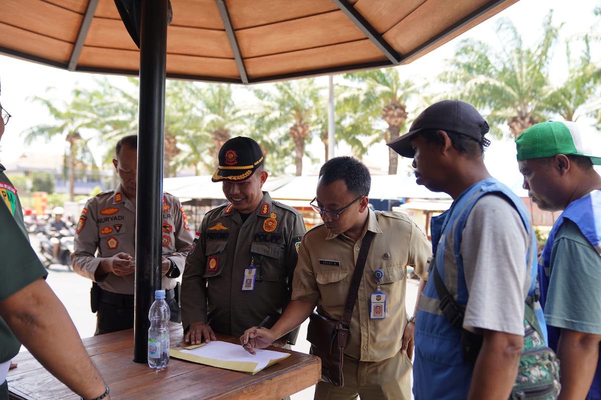 Foto 10 dari 10: Tim Saber Pungli Sidak Sejumlah Parkiran di Kota Madiun