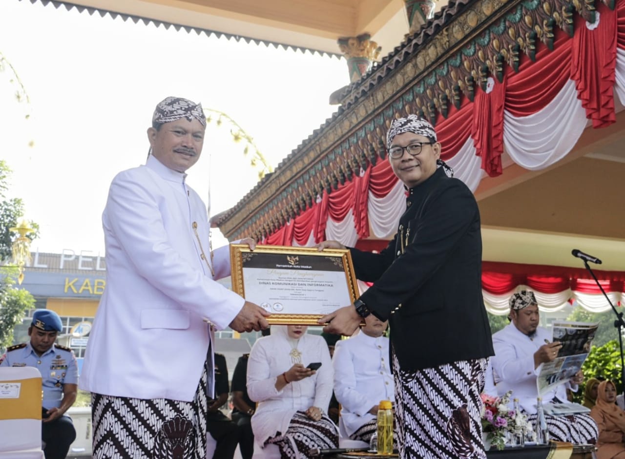 Foto 9 dari 10: Upacara Hari Jadi ke-105, Wali Kota: Kita Wujudkan Kota Madiun Maju Mendunia