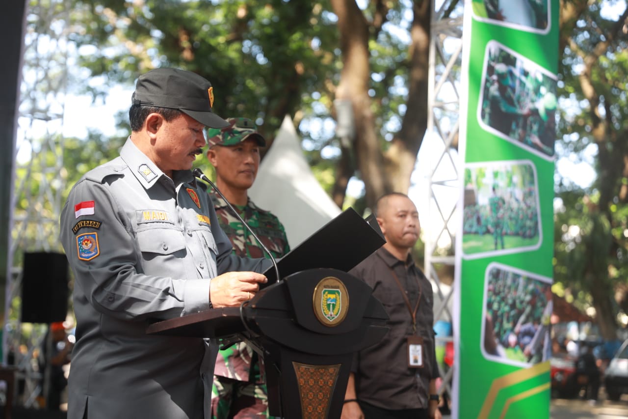 Foto 4 dari 15: Hadiri Bimtek Kesiapsiagaan Pemilu, Wali Kota : Satlinmas Ujung Paling Depan Masyarakat