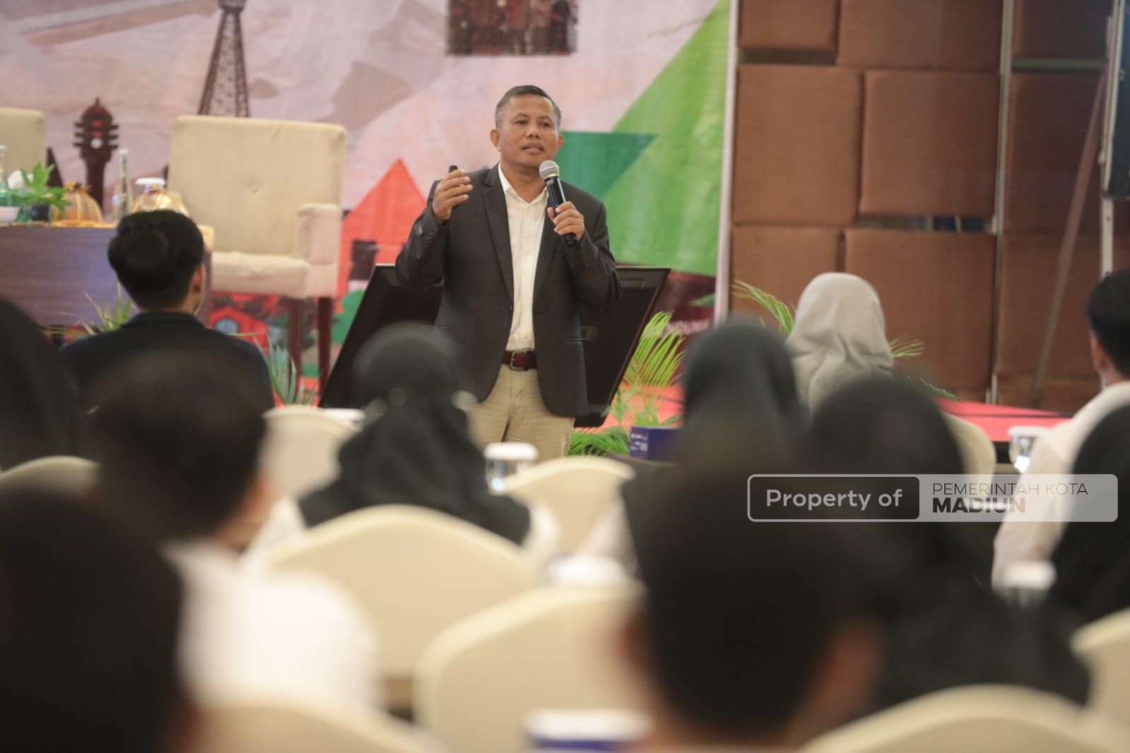 Foto 3 dari 12: Buka Pelatihan Berbasis Kompetensi, Wali Kota Harap Lahirkan SDM Unggulan