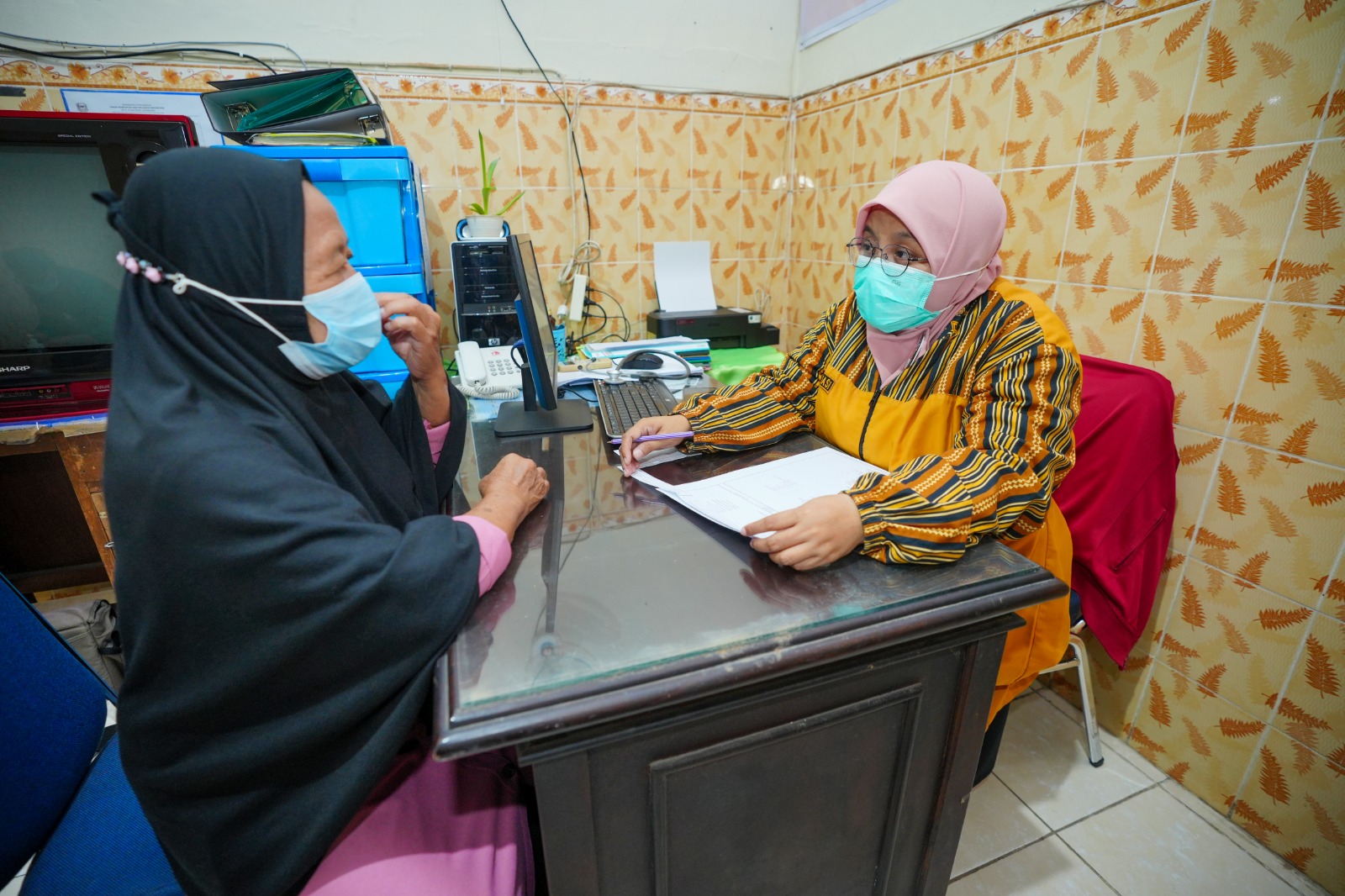 Foto 6 dari 6: Jalani Pemeriksaan Kesehatan Kedua, CJH Lakukan Vaksin Meningitis dan Influenza