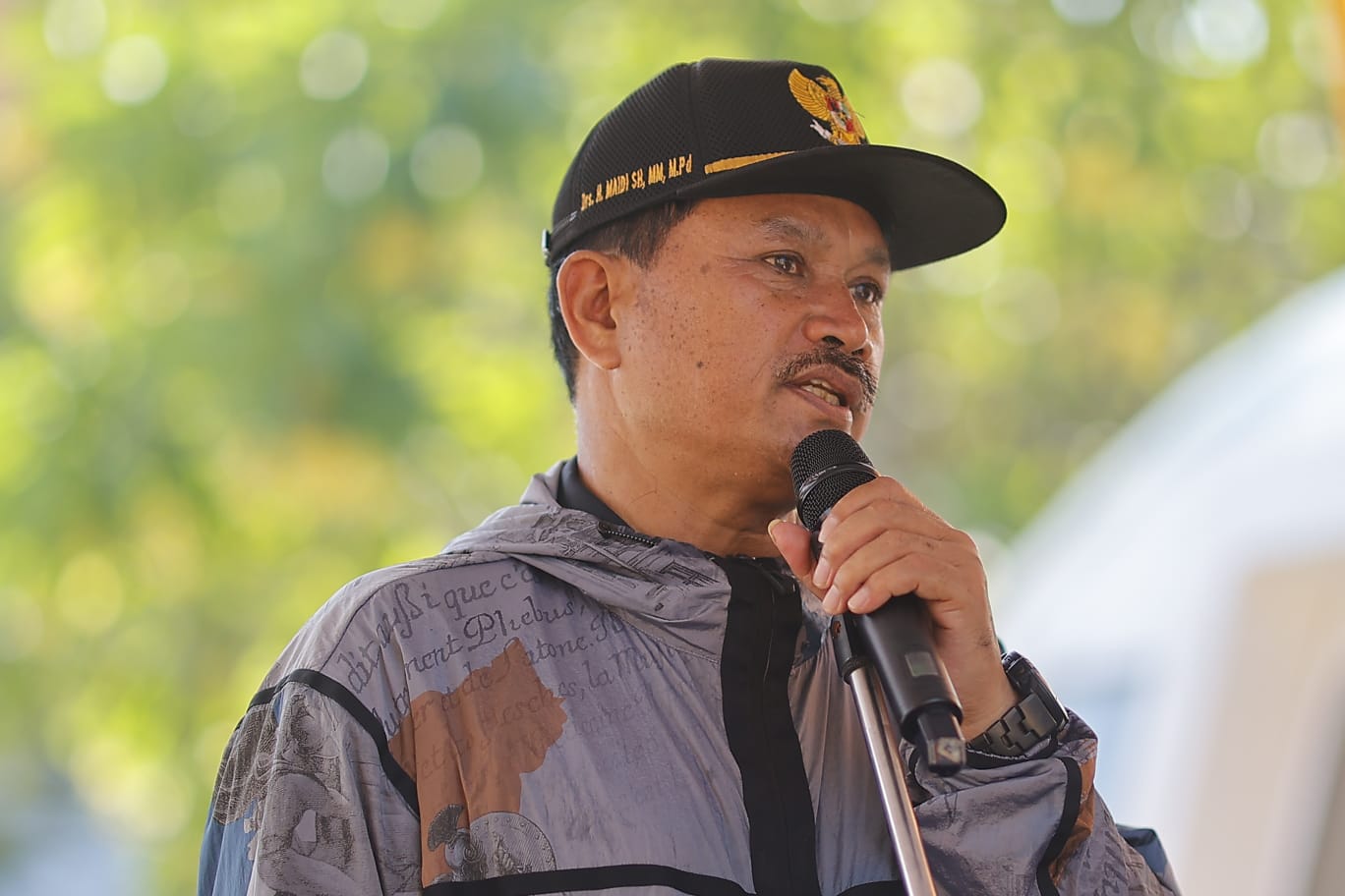 Foto 1 dari 5: Difabel Ikut Bernyanyi Meriahkan HJM, Wali Kota Maidi: Dunia Bisa Digenggam Siapa Saja