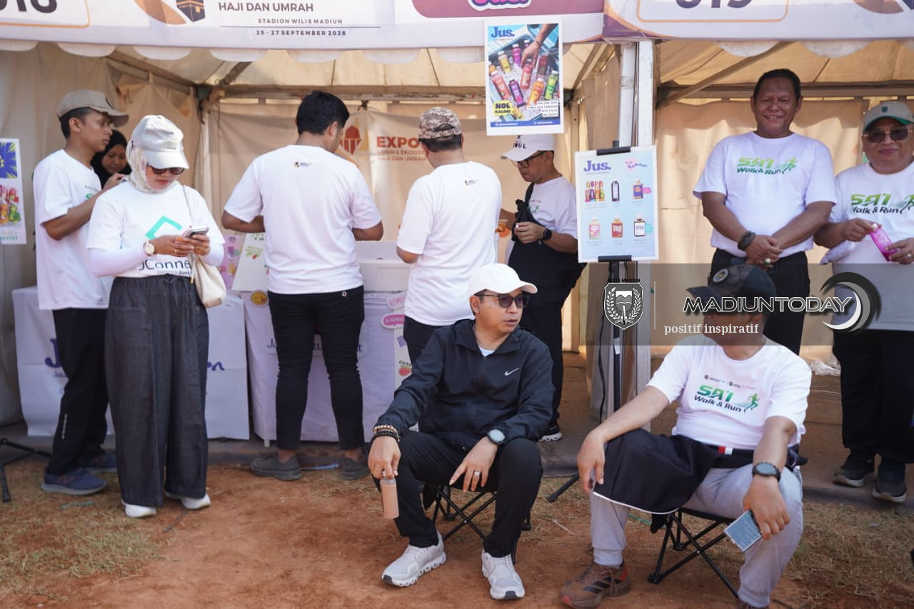 Foto 4 dari 19: EXPO UMKM dan Ekosistem Haji-Umrah Berakhir, Menhaj Sebut Transaksi di Tenant Capai Rp 5,7 Miliar