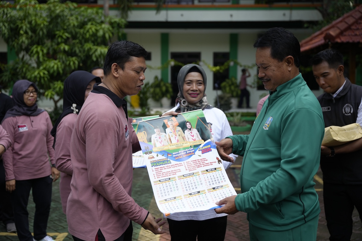 Foto 7 dari 9: Apel Penyerahan Rapor Pendidikan, Wali Kota Pesan Penguatan Sinergi Antar Lembaga Pendidikan