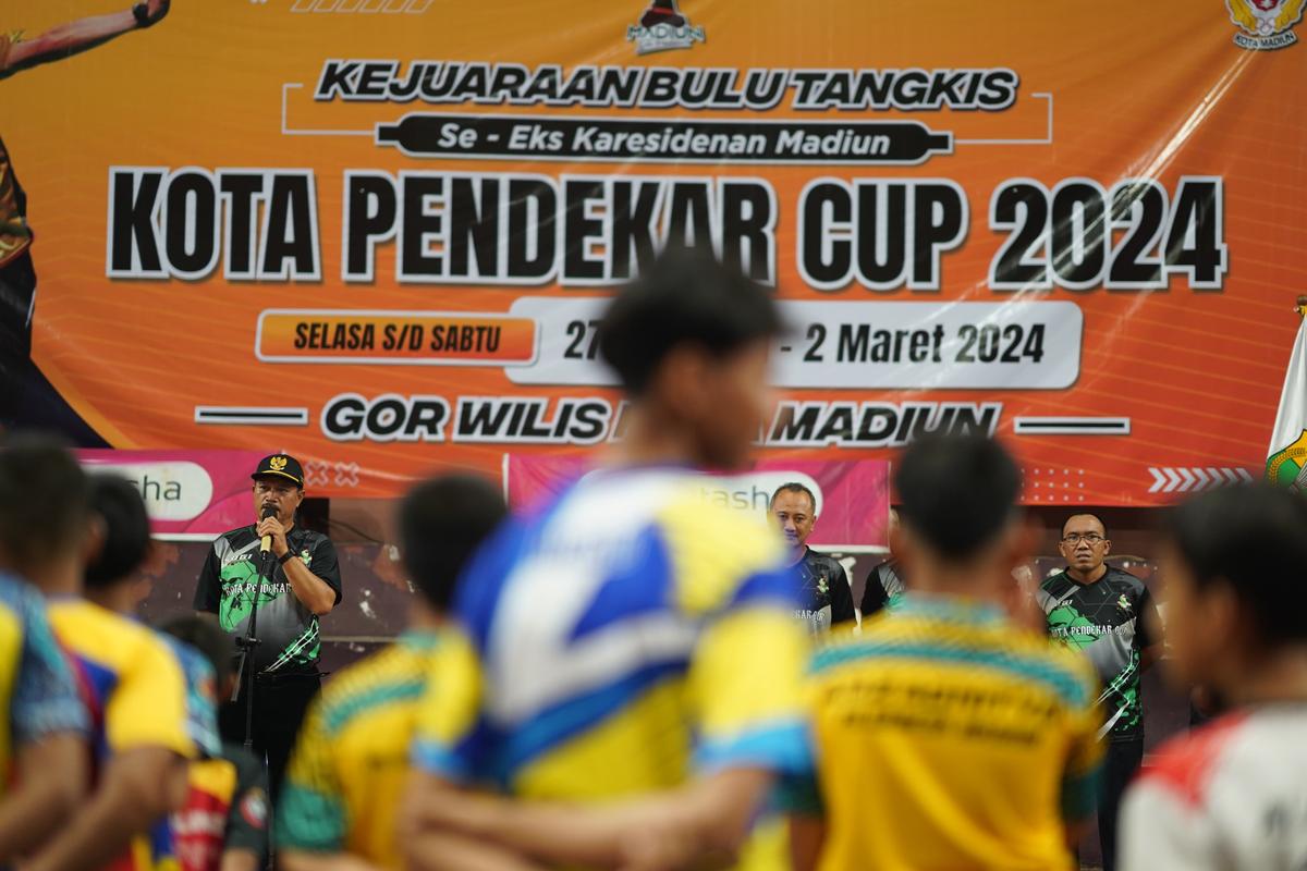 Buka Kejuaraan Bulu Tangkis Kota Pendekar Cup, Wali Kota Harap Kejuaraan Jadi Sarana Evaluasi Kemampuan Atlet