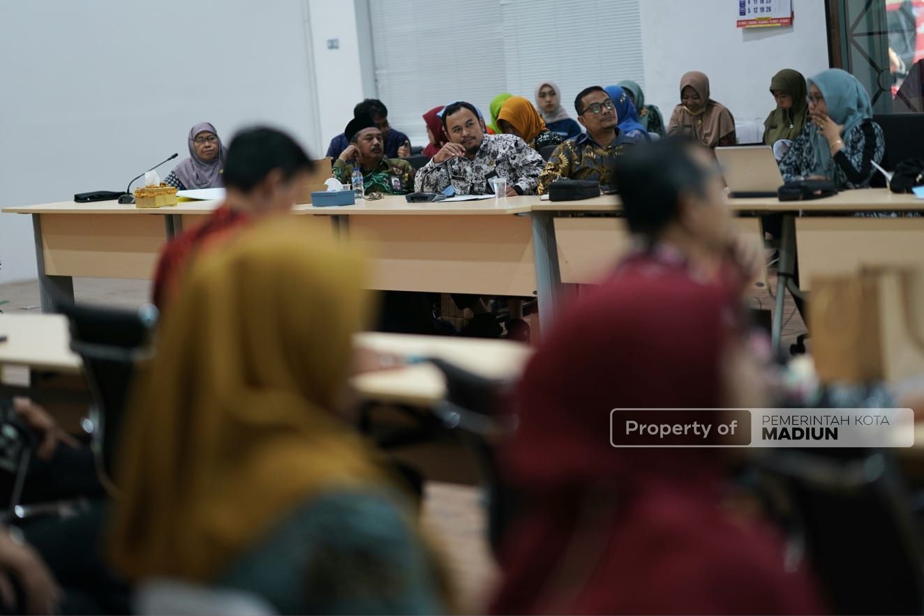 Foto 4 dari 9: Paparkan Materi ke Tim Provinsi, TPPS Kota Madiun Optimis Target Stunting di Angka 6 Persen Tercapai Tahun ini