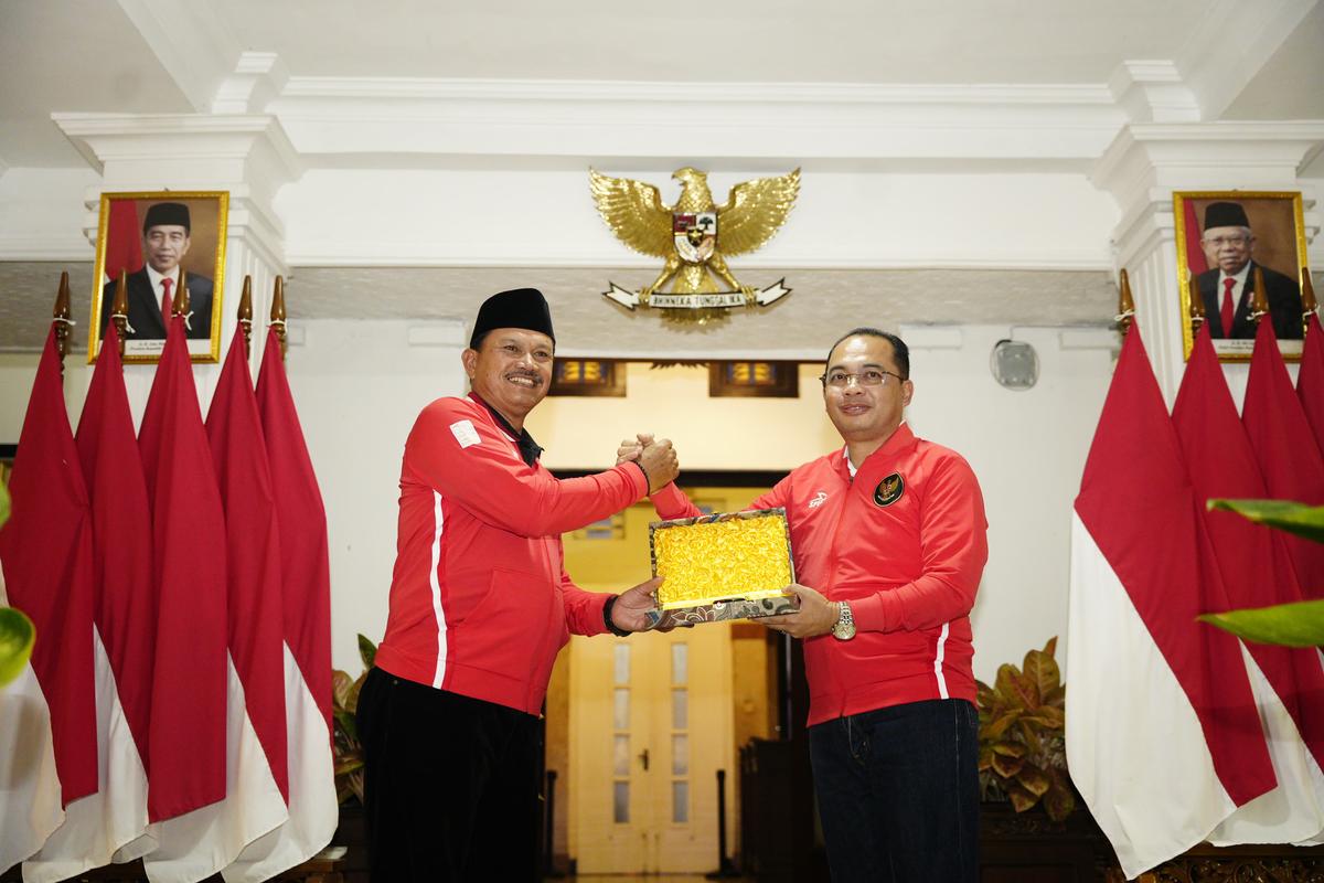 Foto utama berita: Perkenalan di Balai Kota, Pj Wali Kota Eddy: Saya Ini Pulang Kampung