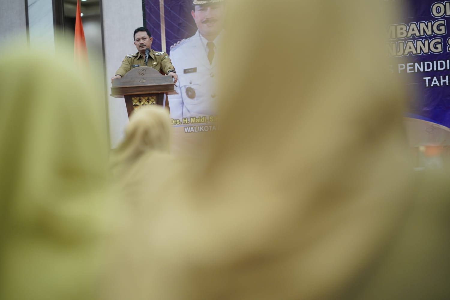 Foto 2 dari 9: Buka Workshop Penyusunan Kurikulum Merdeka Belajar, Wali Kota: Kita Persiapkan Generasi Emas 2045 dari Sekarang
