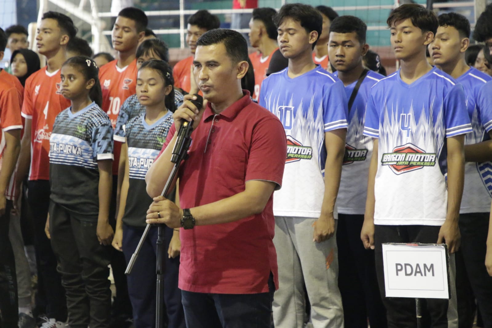 Foto 2 dari 15: Jaring Atlet Berprestasi, Pemkot Gelar Kejurkot  Bola Voli Antar Club U-18