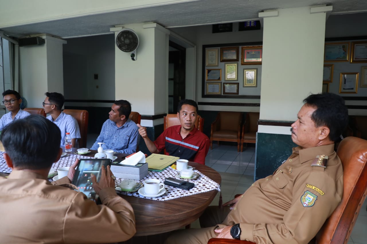 Foto 7 dari 7: Audiensi dengan Pihak Pengembang Properti, Wali Kota Pastikan Semua Kewajiban Terpenuhi Agar Penghuni Tak Merugi