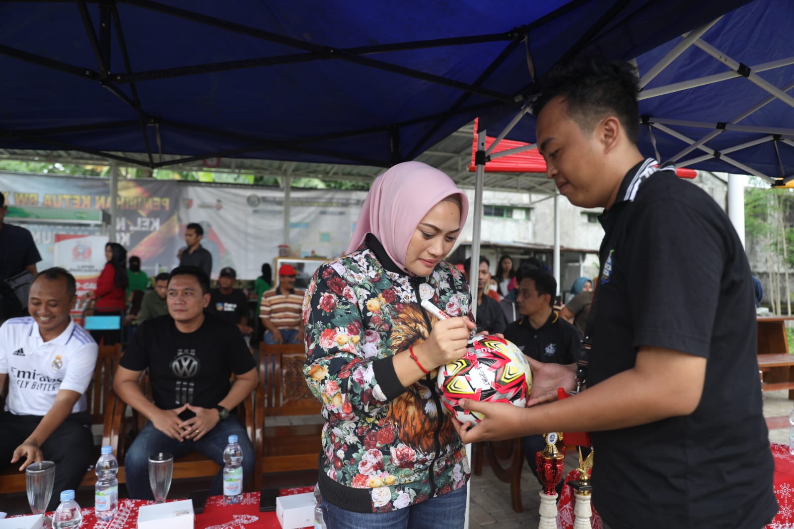 Foto 9 dari 10: Wadahi Semangat Sepak Bola Usia Dini, Pemuda Nambangan Lor Gelar Pancasoka Mini Cup 2023