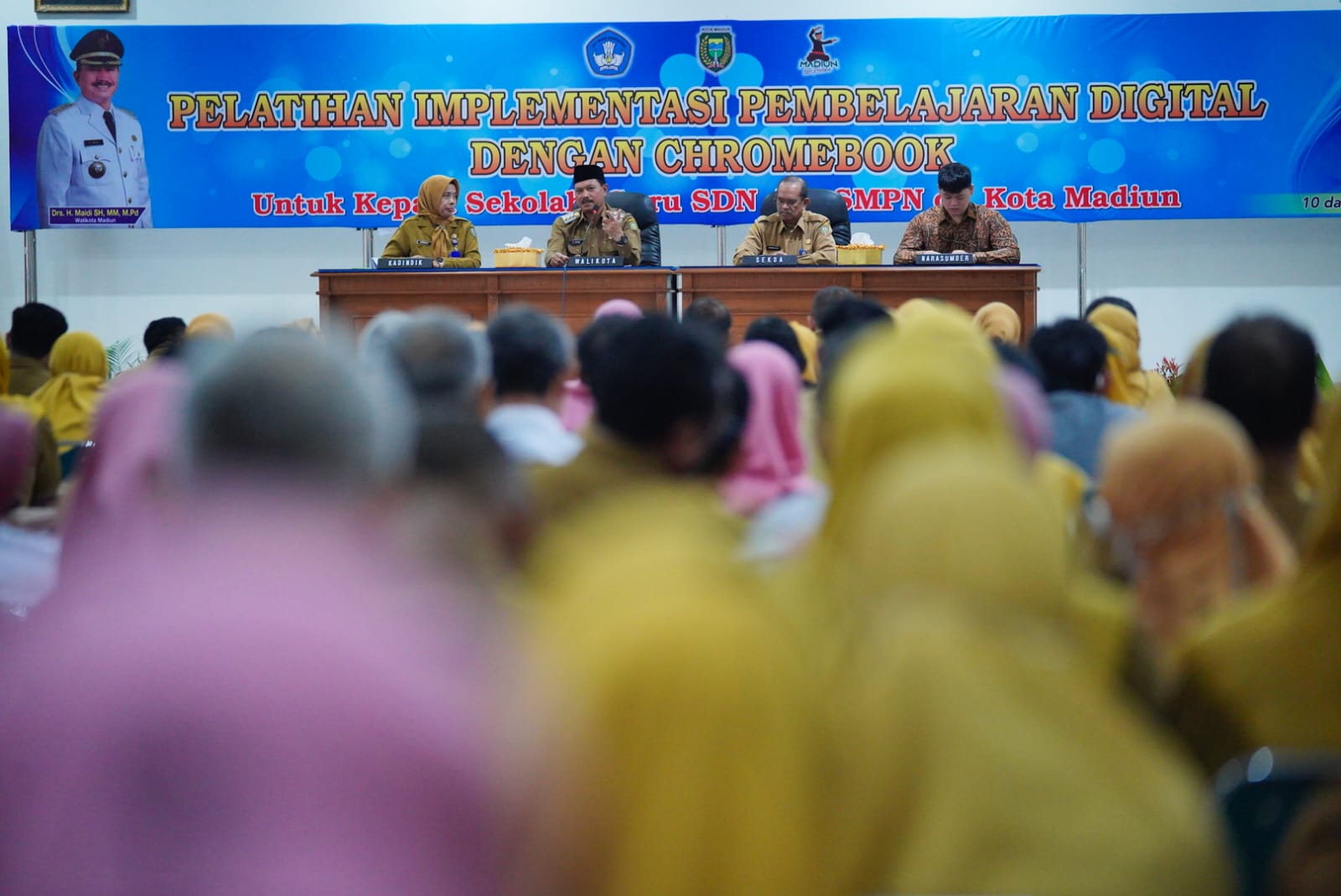 Foto utama berita: Buka Pelatihan Pelatihan Digital dengan Chromebook, Wali Kota: Guru Harus Melek Perubahan