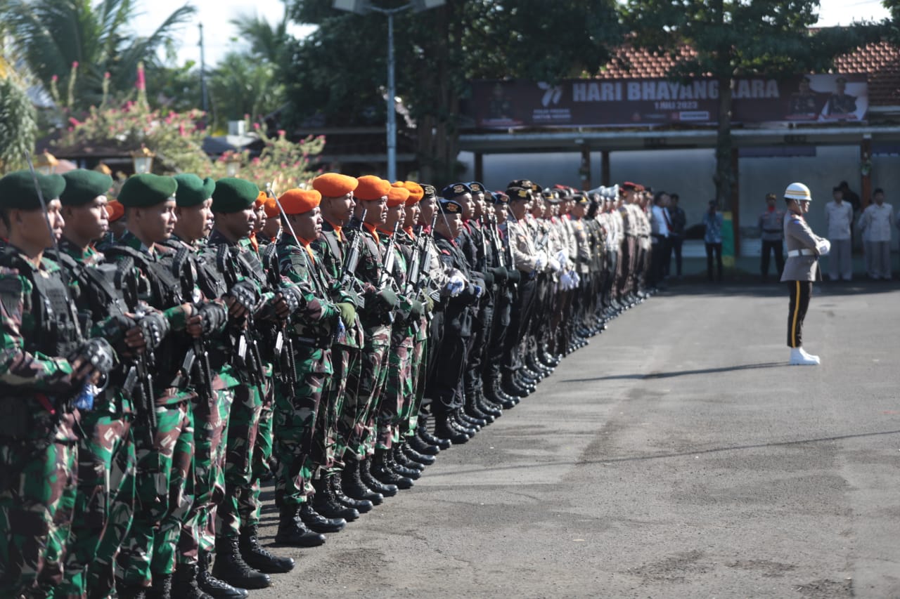 Foto 3 dari 14: HUT ke-77 Bhayangkara, Wali Kota: Setiap Pribadi Harus Menjadi Polisi untuk Diri Sendiri