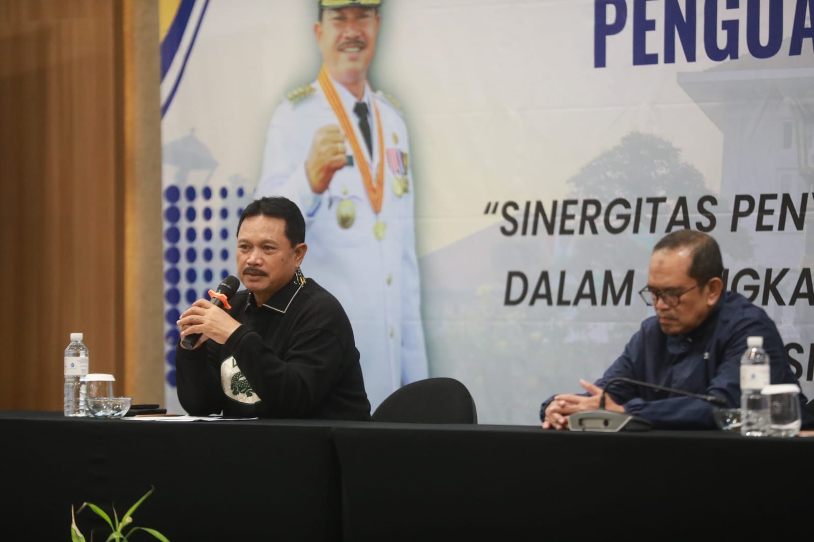 Foto utama berita: Penguatan Kelembagaan DPUPR, Wali Kota Apresiasi Kinerja Seluruh Pegawai