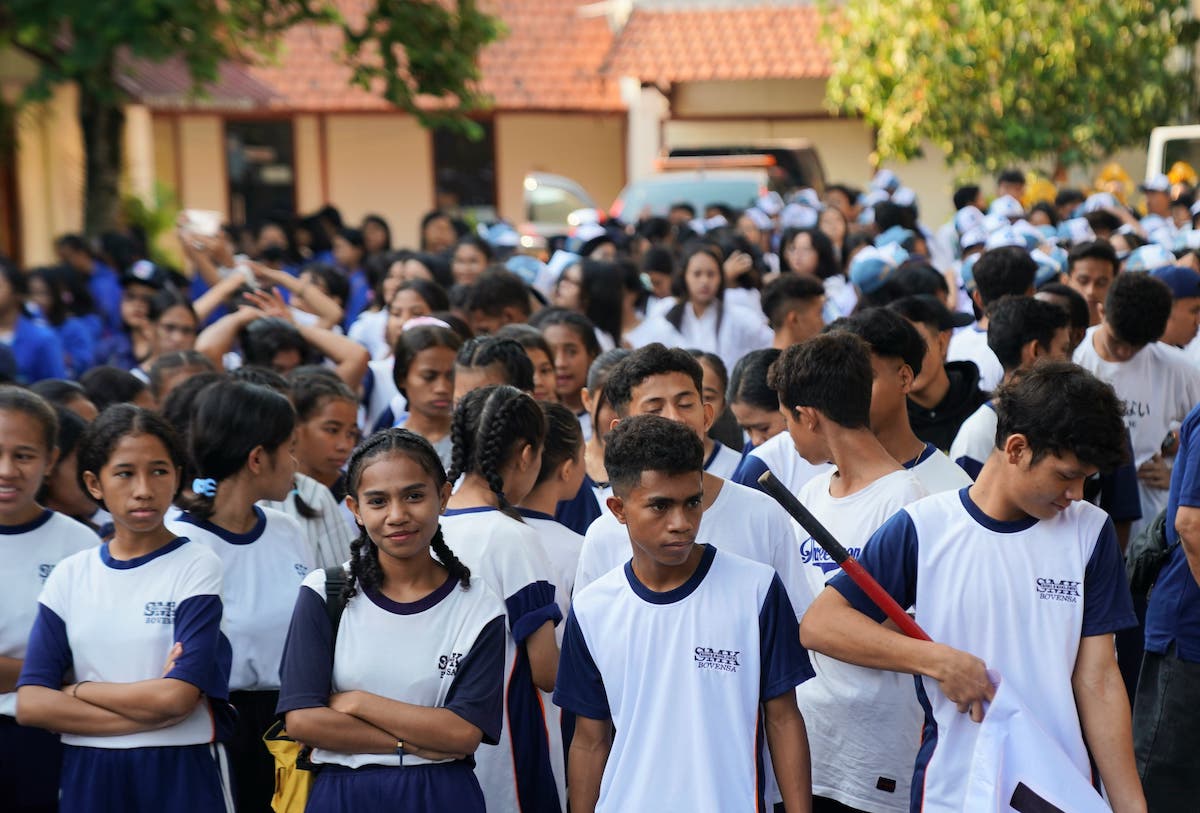 Foto 3 dari 9: Berangkatkan Jalan Santai HUT ke-98 Yayasan Yohannes Gabriel, Wali Kota Sampaikan Apresiasi