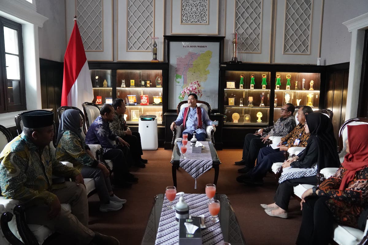 Foto 6 dari 7: Audiensi dengan KPU Kota Madiun, Wali Kota Turut Ajak Masyarakat Jangan Sampai Golput