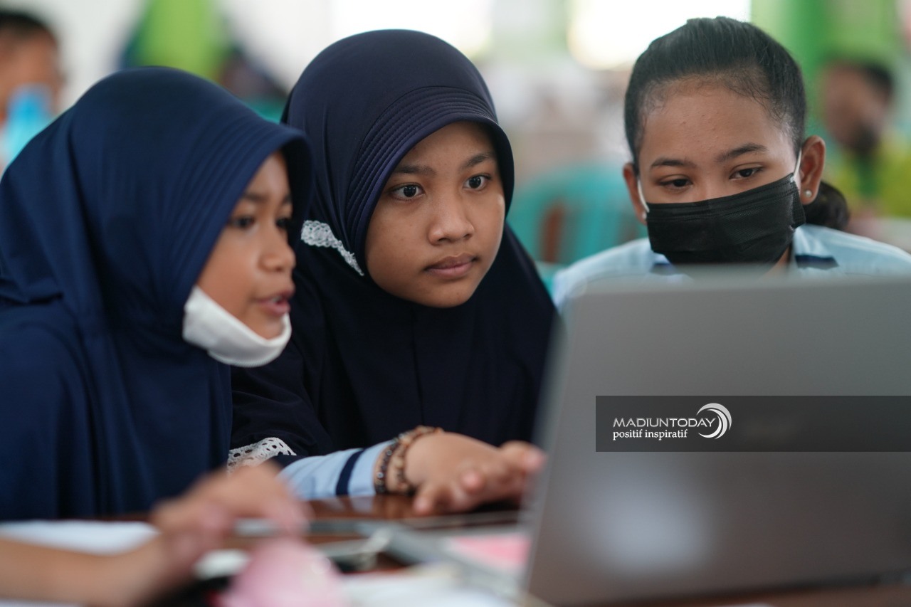 Foto 8 dari 10: Lomba Cerdas Cermat 2022 Digelar, Berlangsung Seru Sedari Penyisihan