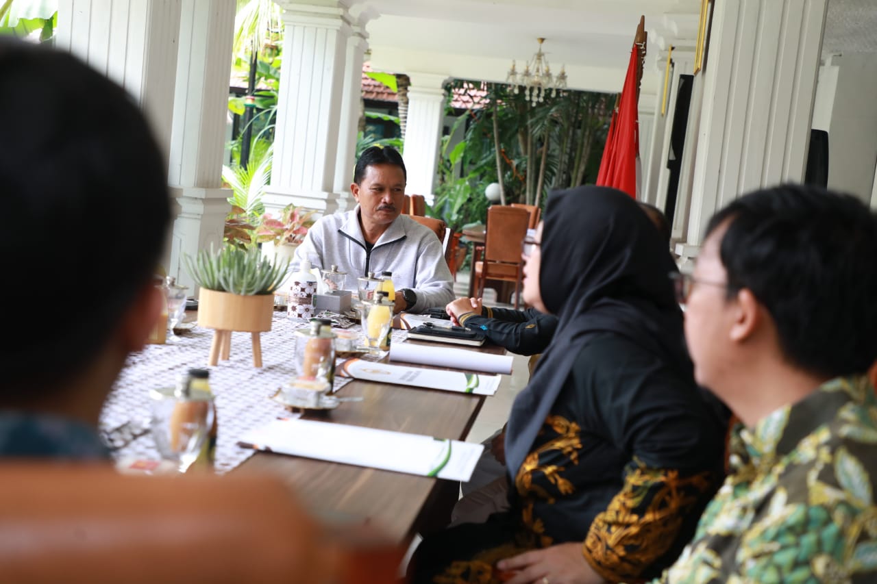 Foto utama berita: Pemeriksaan BPK RI Perwakilan Jawa Timur Selesai, Wali Kota Optimis Kota Madiun WTP Lagi Tahun Ini