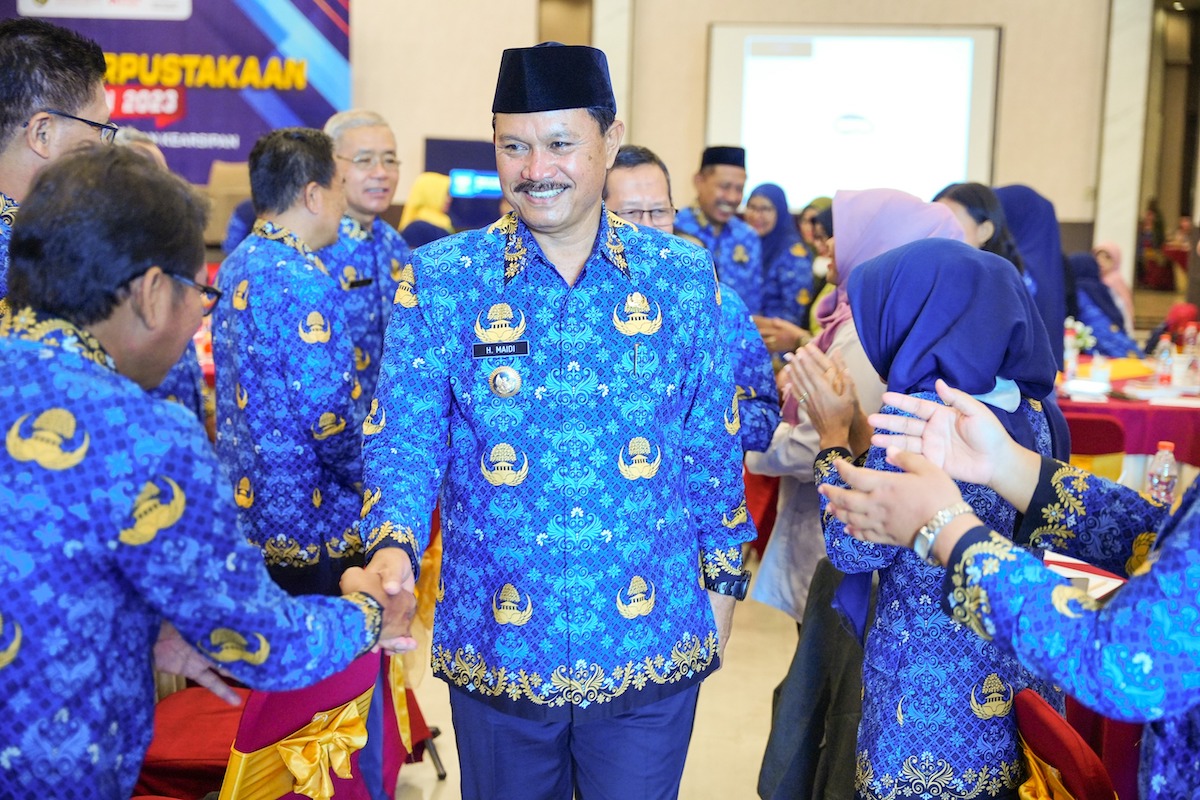 Foto 8 dari 8: Beri Arahan Evaluasi Perpustakaan, Wali Kota: Perpustakaan Tempat Transfer Ilmu Agen Perubahan