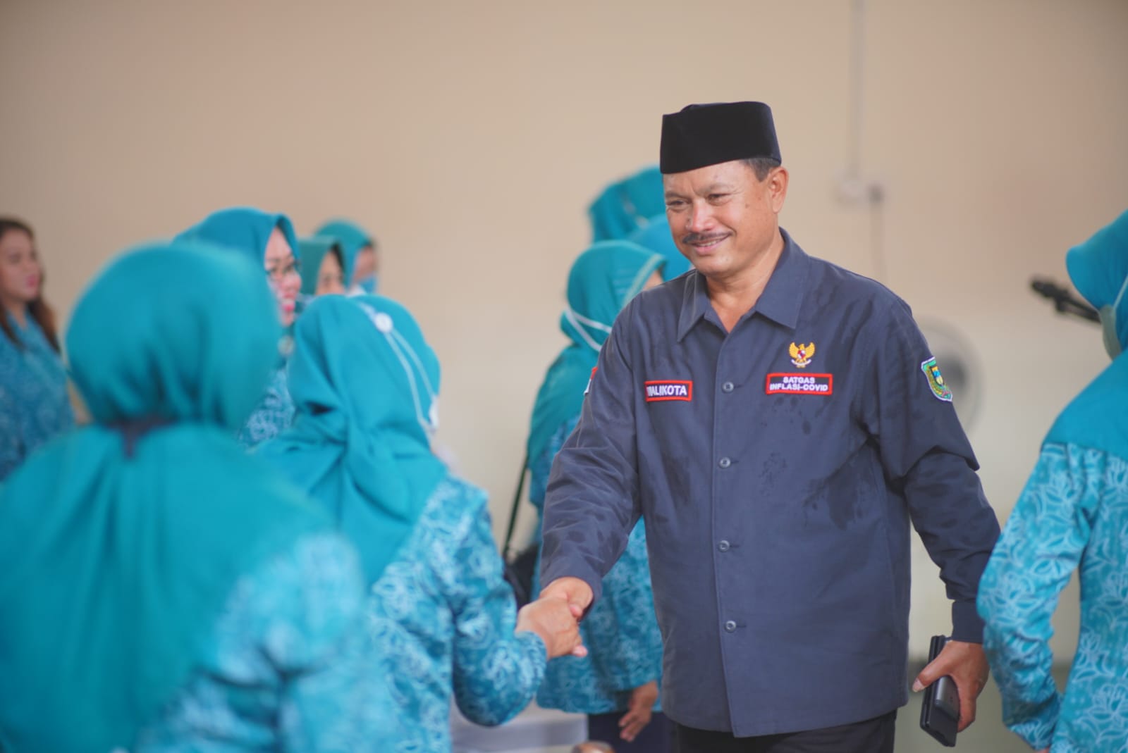 Foto 5 dari 15: Gelar Pertemuan Dengan Perwakilan Organisasi Masyarakat Dan DPRD, Wali Kota Bahas Rencana Pembangunan