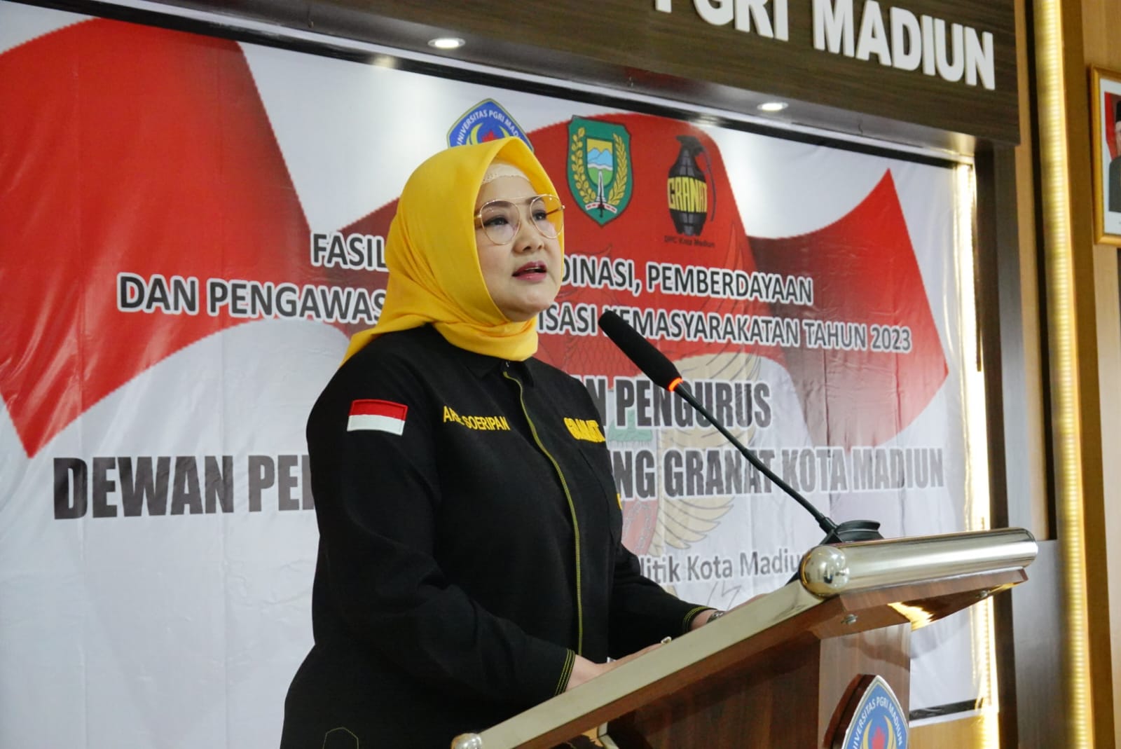 Foto 5 dari 5: Hadiri Pengukuhan DPC Granat, Wali Kota Ajak Pengurus Gempur Peredaran Narkotika Di Kota Pendekar