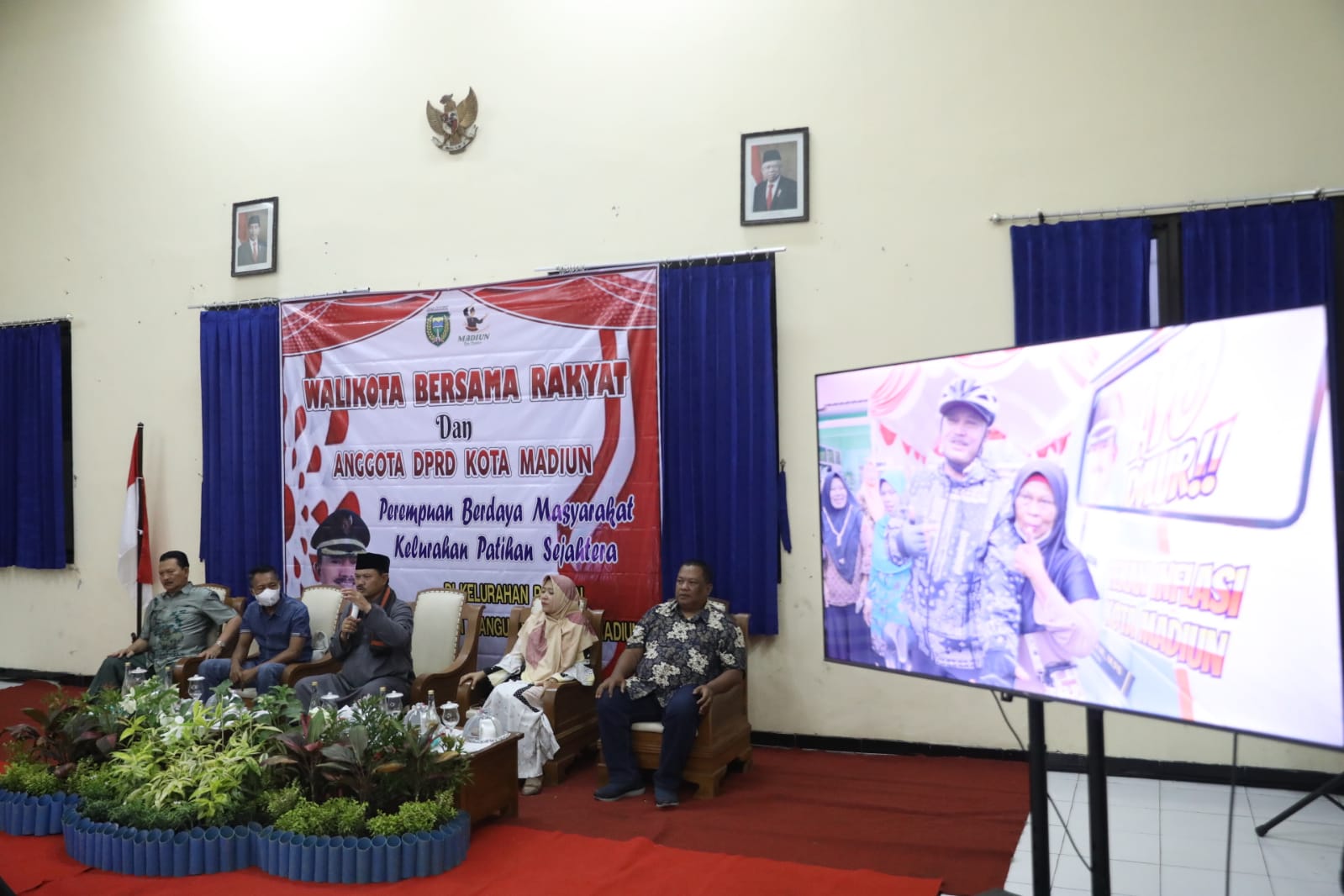 Foto 6 dari 10: Hadiri Pertemuan Kota Kita, Wali Kota Ingatkan Peran Perempuan Dalam Pembangunan