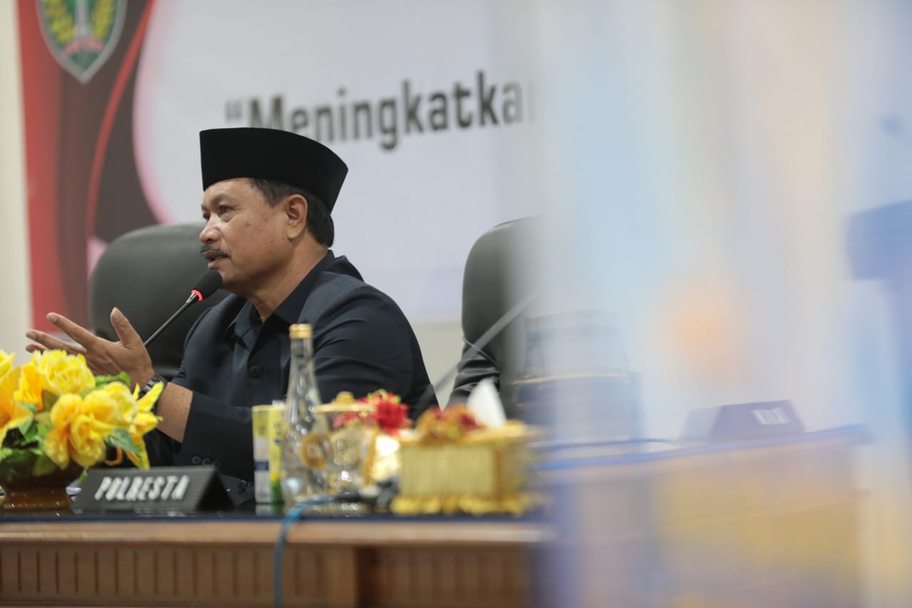 Foto 6 dari 10: Sosialisasi Wawasan Kebangsaan, Wali Kota Ajak Toga dan Tomas Sebarkan Kedamaian Jaga Keutuhan
