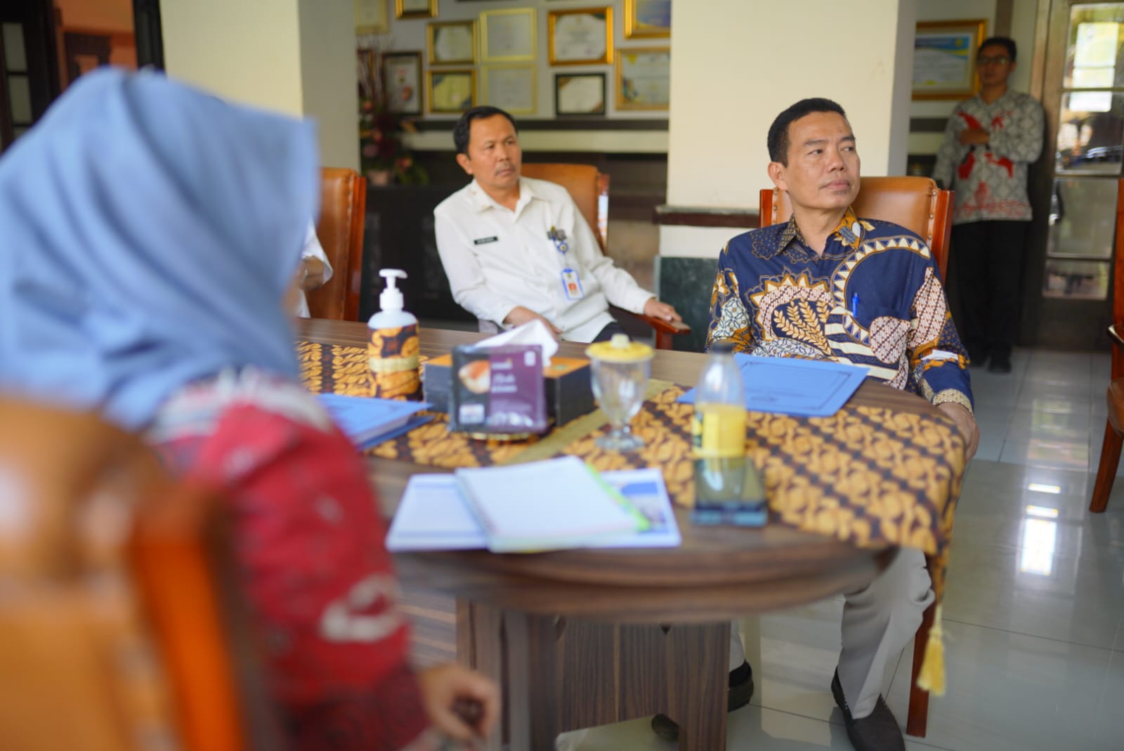 Foto 7 dari 7: Audiensi Dengan Prof. Didiek Dari Bogor, Wali Kota Coba Kembangkan Kelapa Kopyor Di Kota Madiun