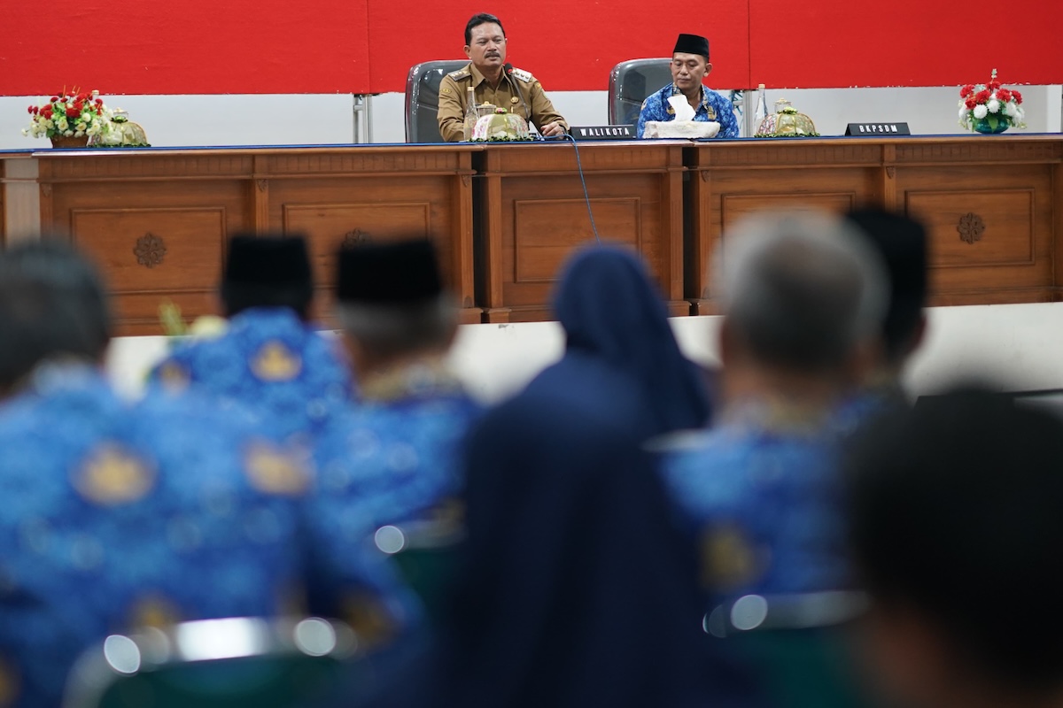 Foto 3 dari 9: Beri Pembinaan Tenaga Kontrak Pemkot, Wali Kota Siapkan Skema Optimalisasi Kinerja Pegawai