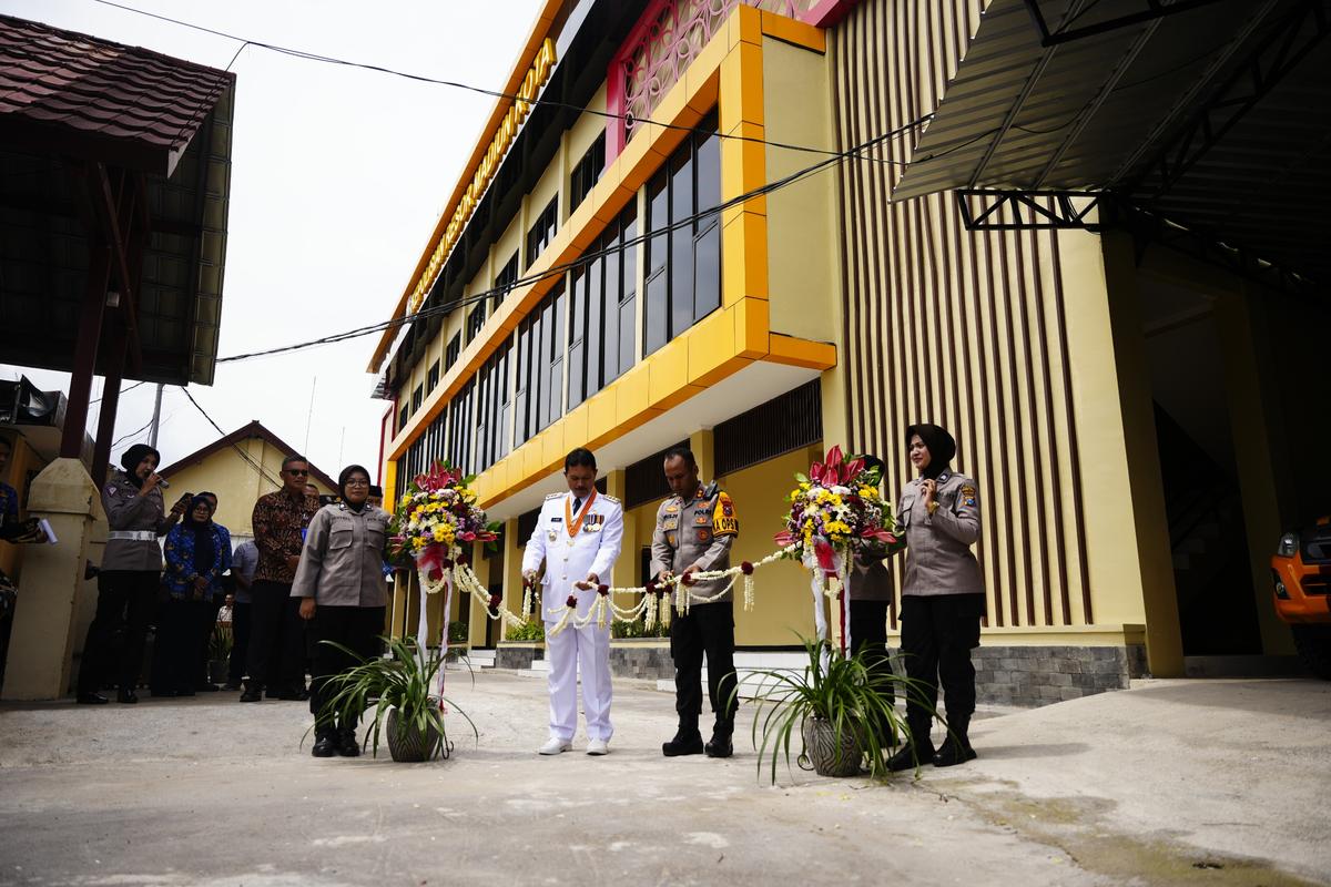 Resmikan Kantor Baru Polres Madiun Kota, Wali Kota Harap Bisa Tingkatkan Pelayanan Bagi Masyarakat